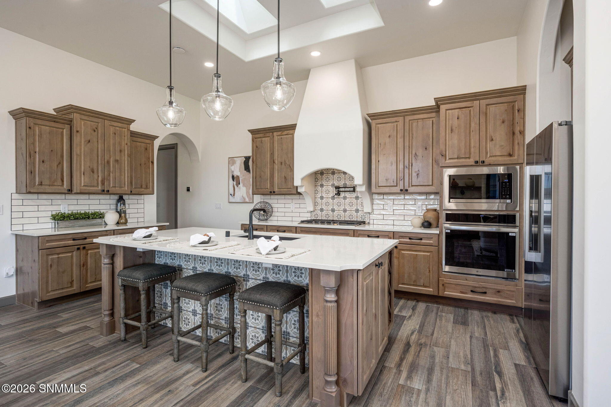 8-web-or-mls-Snappin Homes (Celestial773