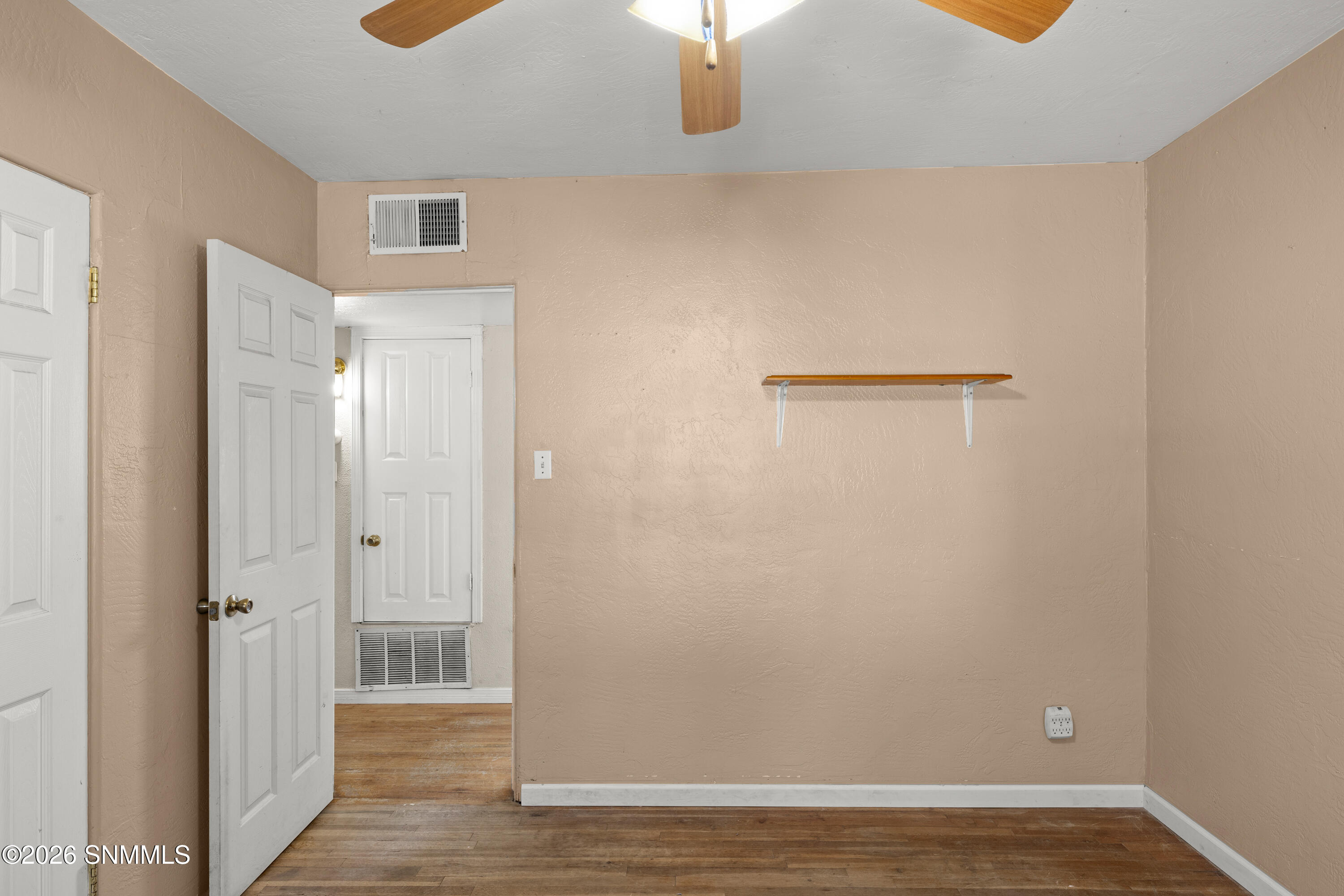 34-Keathley-MLS-Camera-Guy-23
