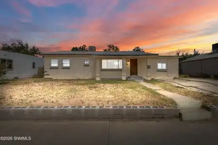 334 Keathley Drive, Las Cruces, New Mexico 88005, 3 Bedrooms Bedrooms, ,1 BathroomBathrooms,Residential,For Sale,Keathley,2602808