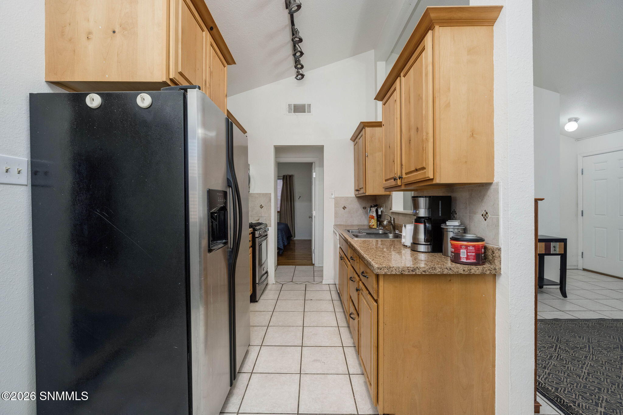 9-web-or-mls-Snappin Homes (Bridger1883)
