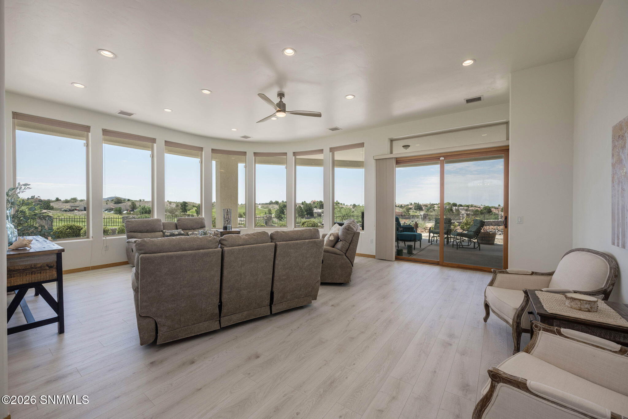 9-web-or-mls-Snappin Homes (SedonaHills2