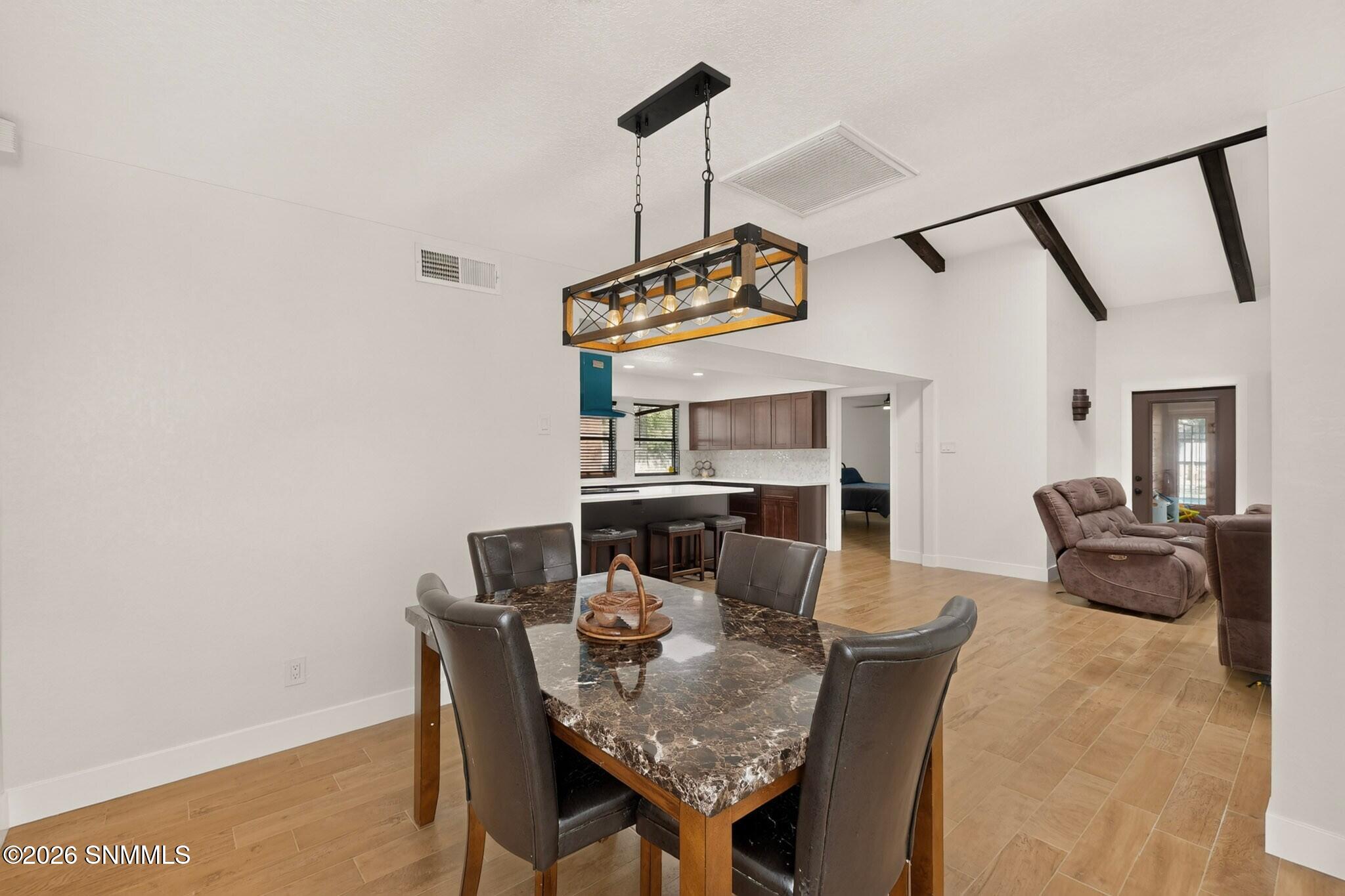 3dcasas-123-lytton-cir-018