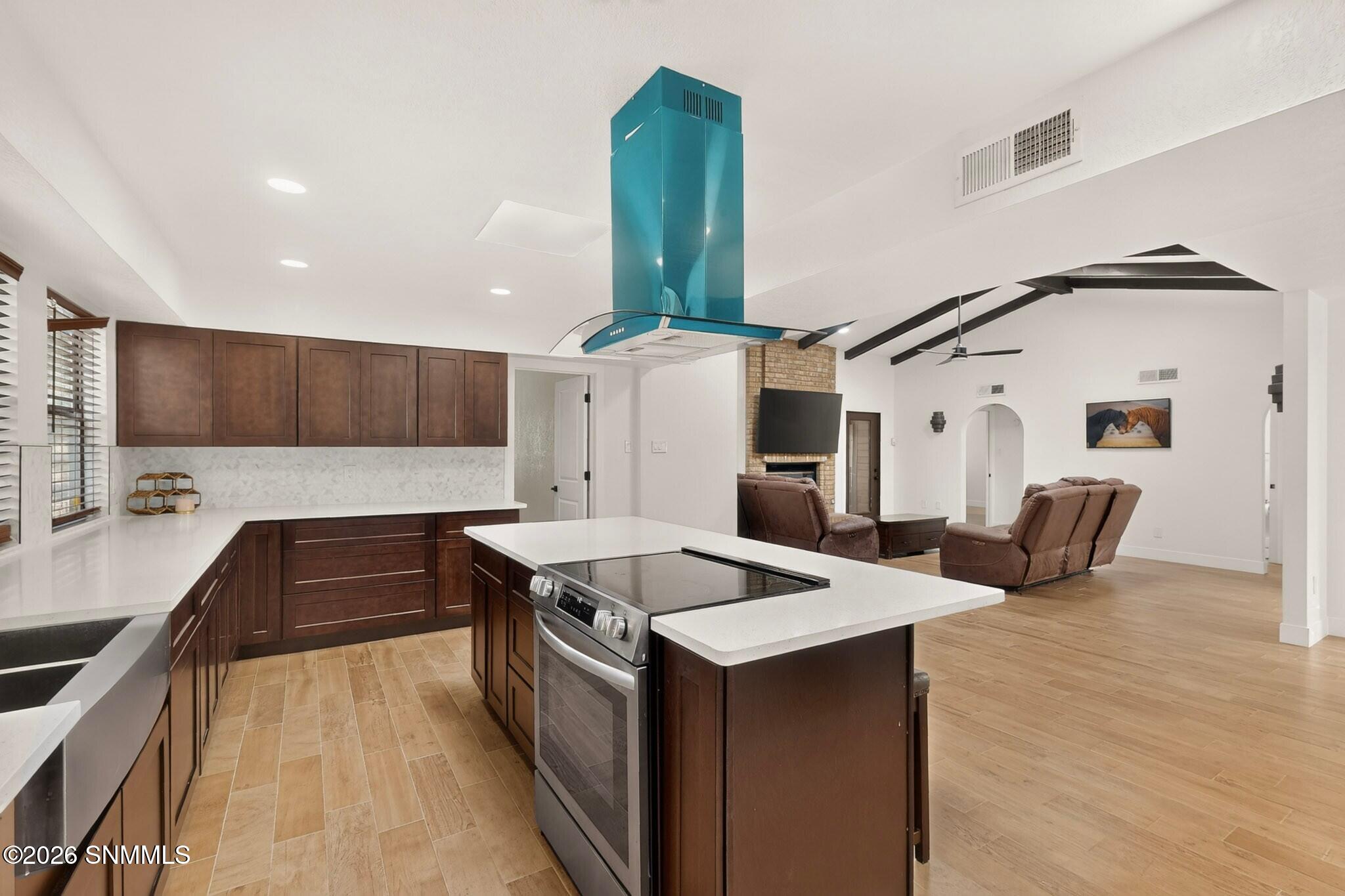 3dcasas-123-lytton-cir-022