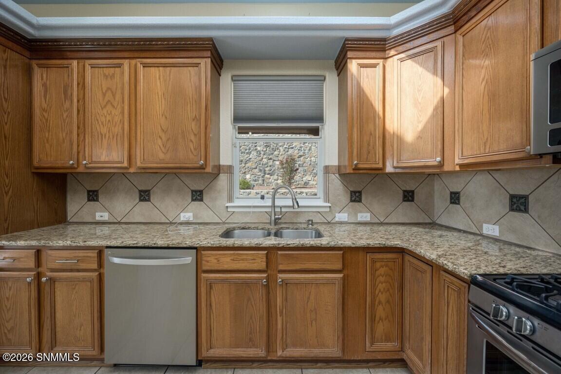 20-web-or-mls-Snappin Homes (PerchaCreek