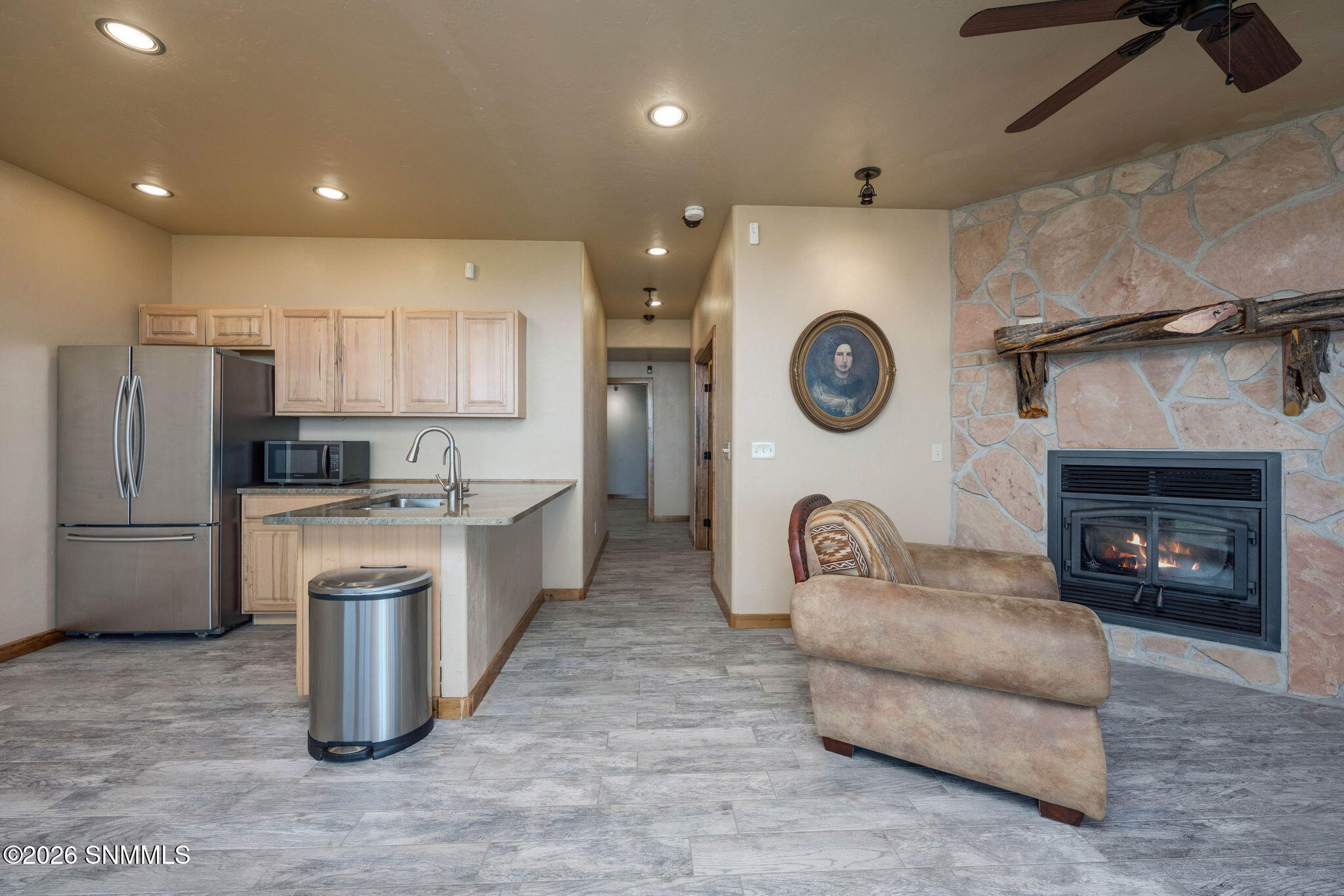 35-web-or-mls-Snappin Homes (Westside157