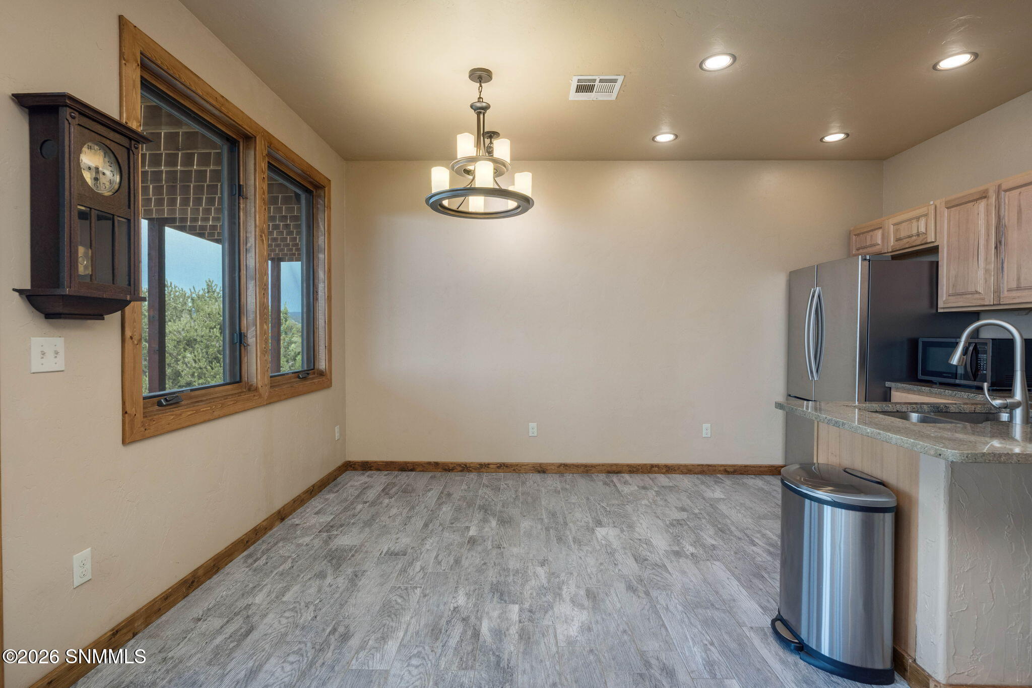 39-web-or-mls-Snappin Homes (Westside157