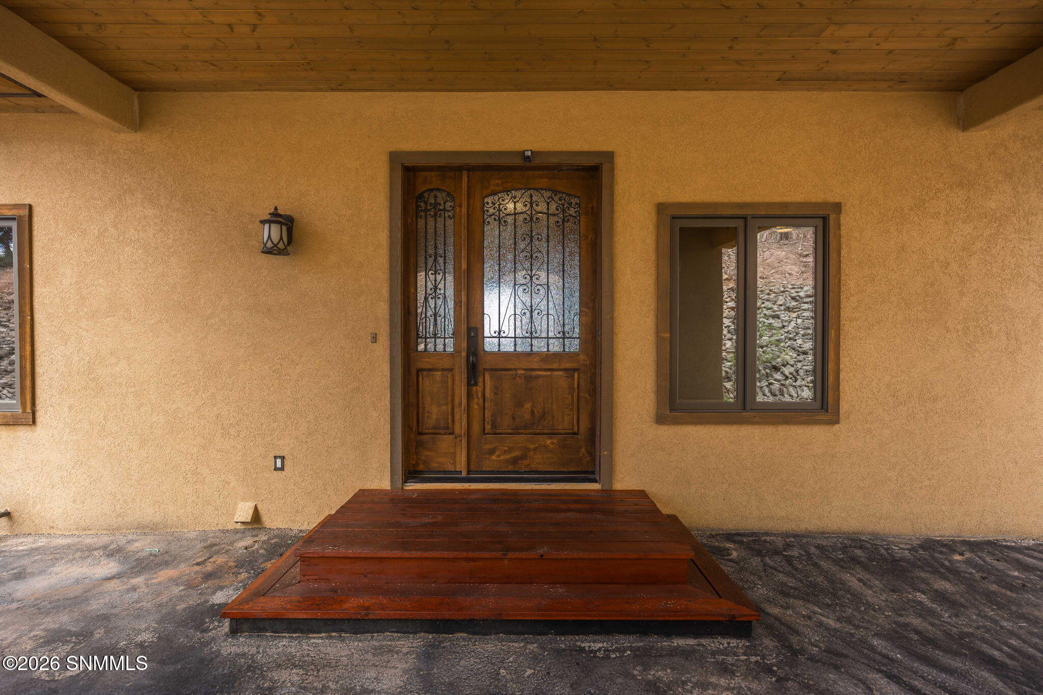 4-web-or-mls-Snappin Homes (Westside157)
