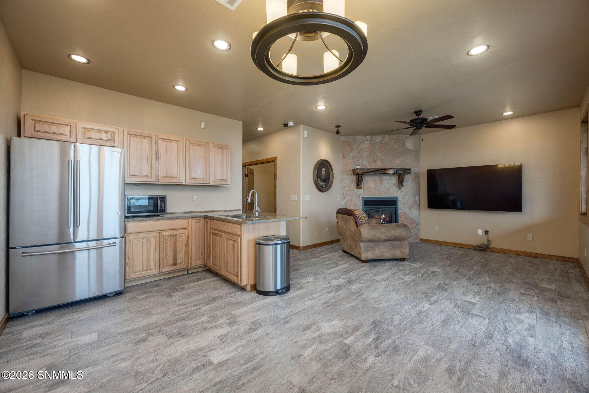 41-web-or-mls-Snappin Homes (Westside157
