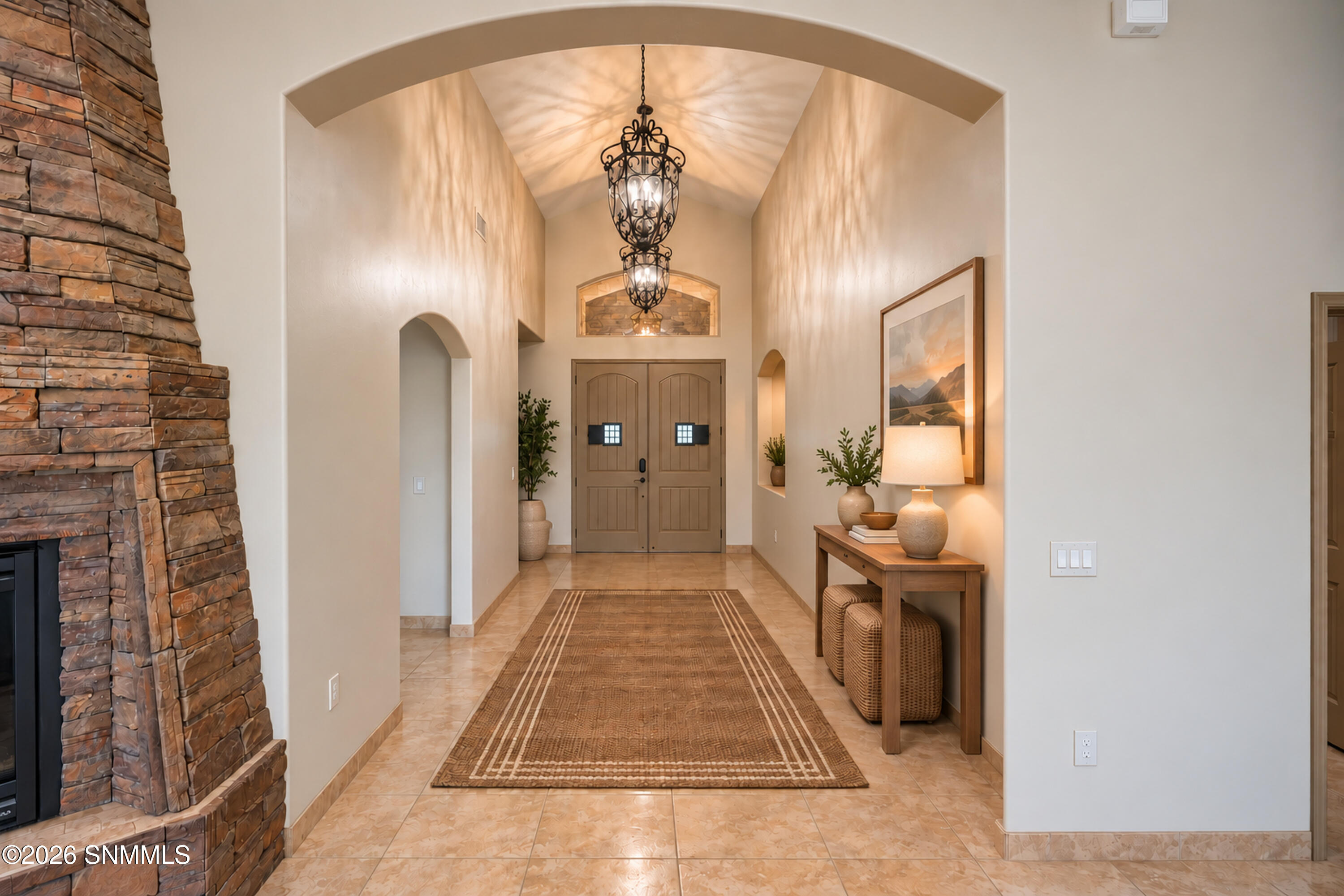 MLS_High_Resolution_Foyer