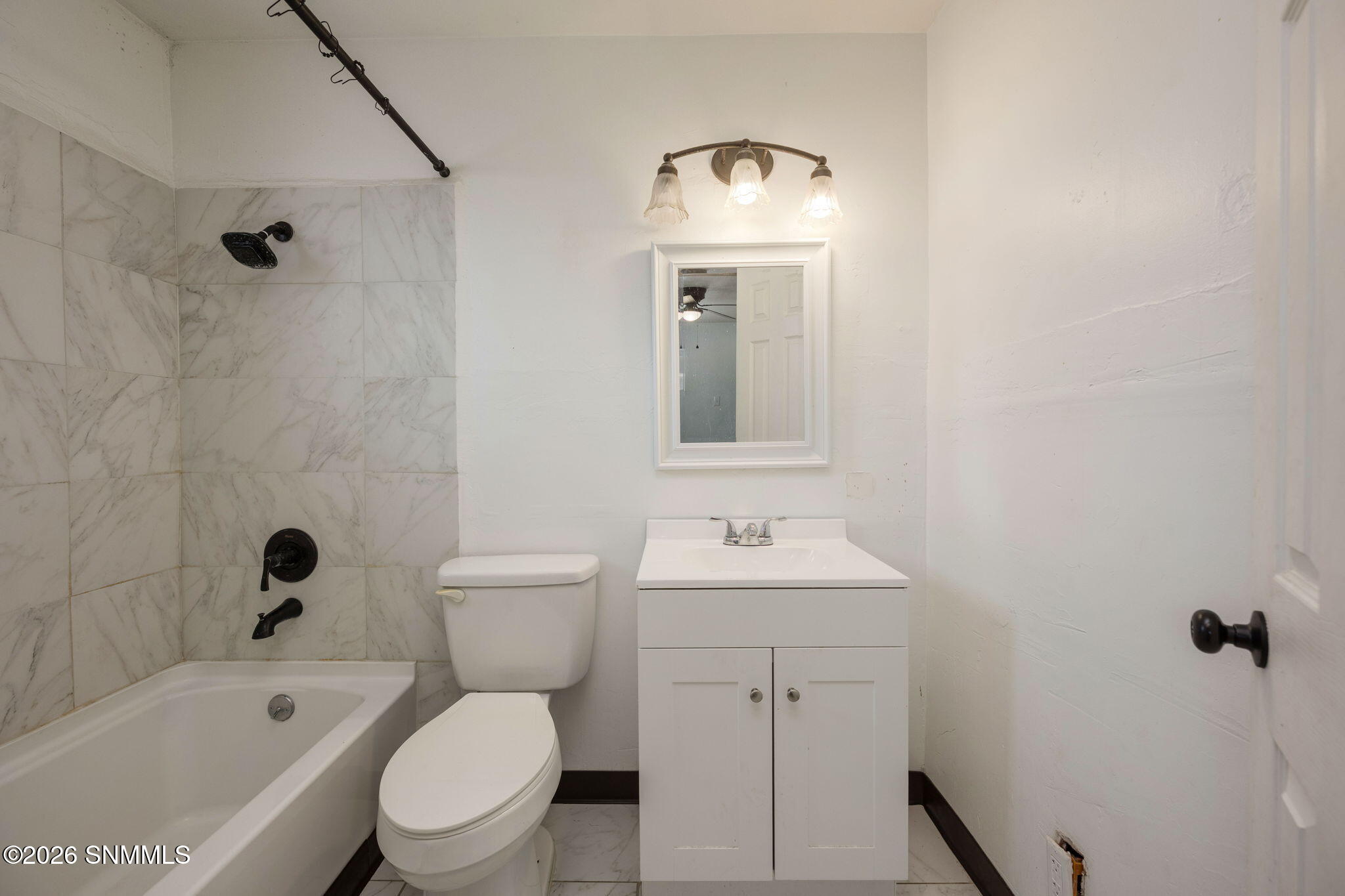20-web-or-mls-Snappin Homes (Lujan520)-2