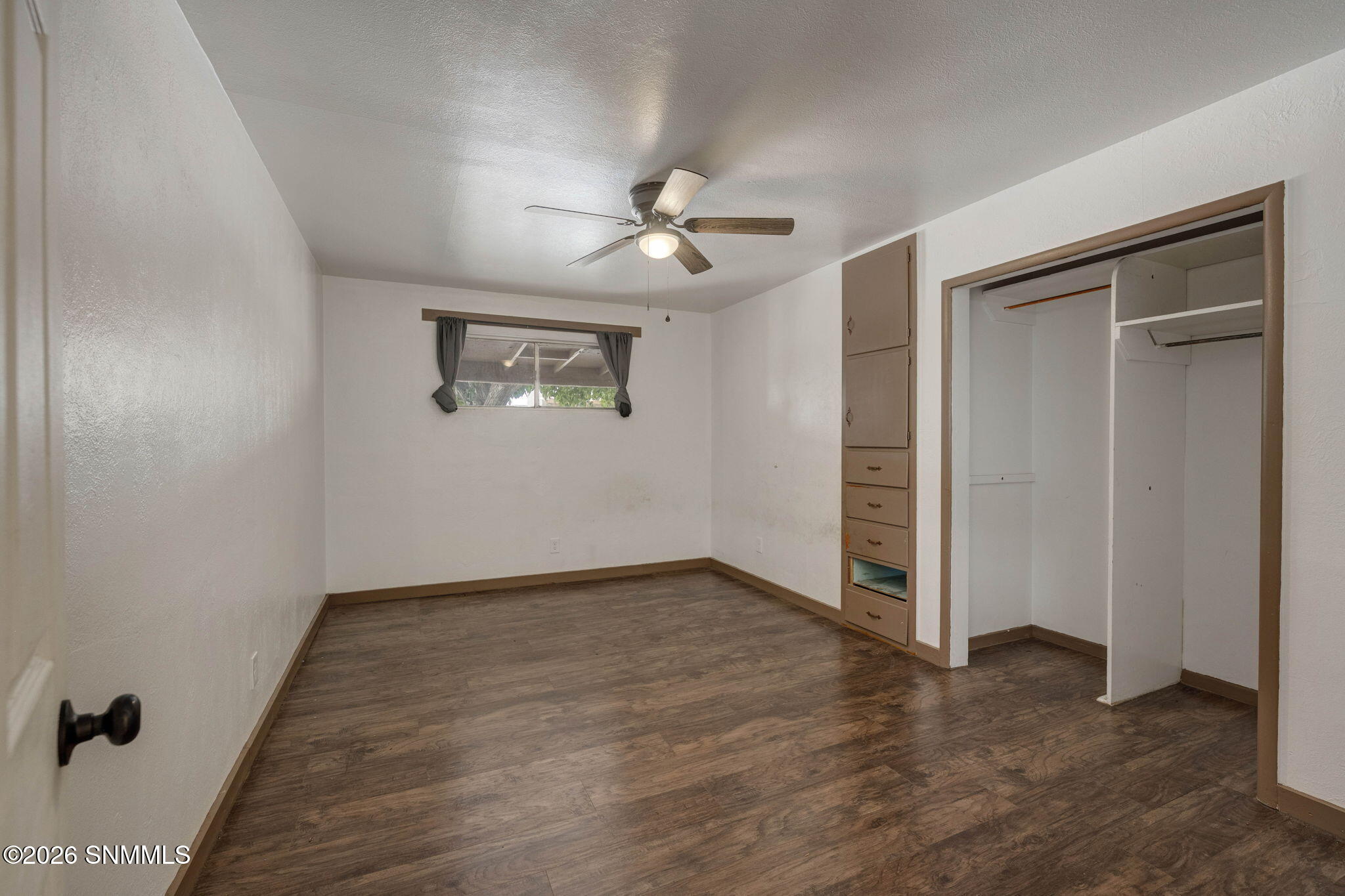 22-web-or-mls-Snappin Homes (Lujan520)-2
