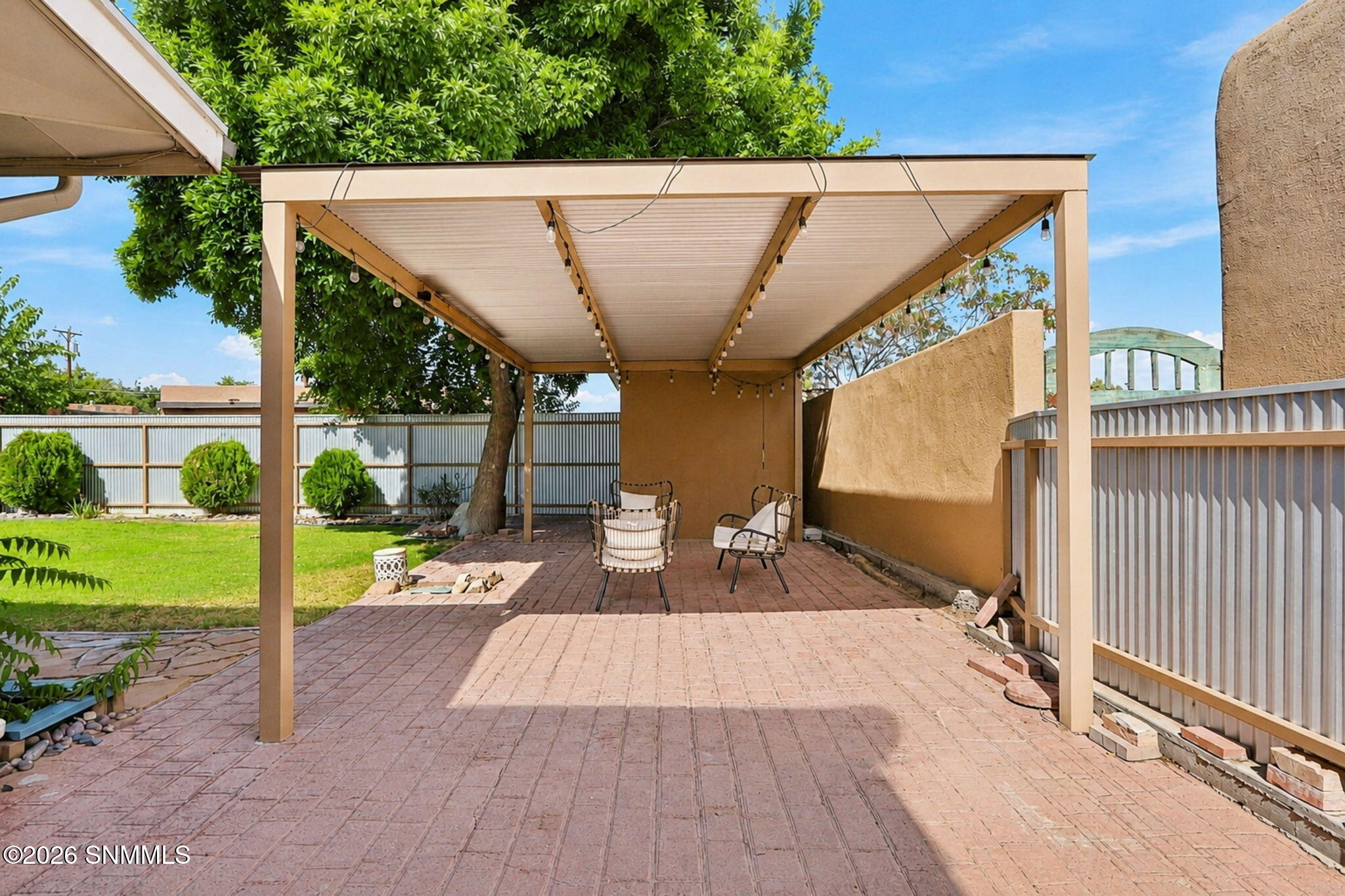 9-web-or-mls-Exterior9