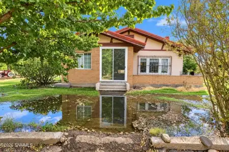 1560 Hwy 292, Mesilla, New Mexico 88046, 2 Bedrooms Bedrooms, ,2 BathroomsBathrooms,Residential,For Sale,Hwy 292,2602874