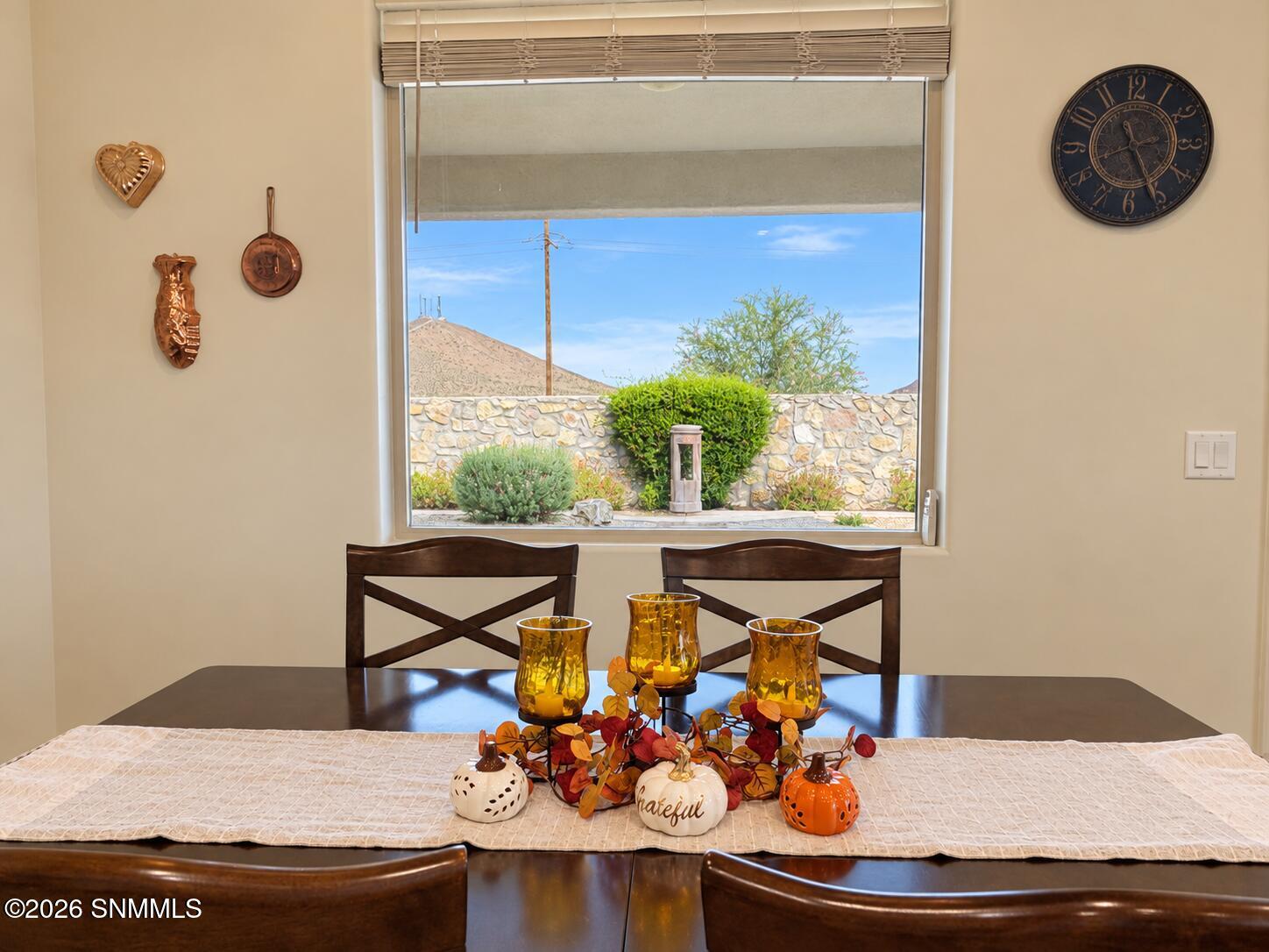 Dining window