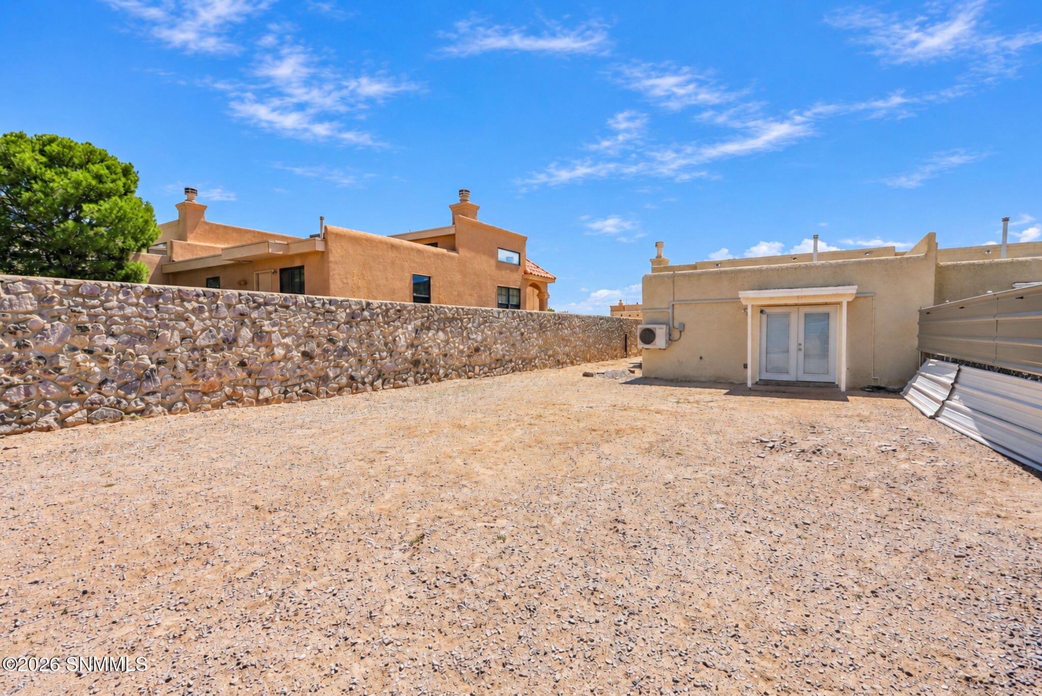 7-web-or-mls-Exterior7