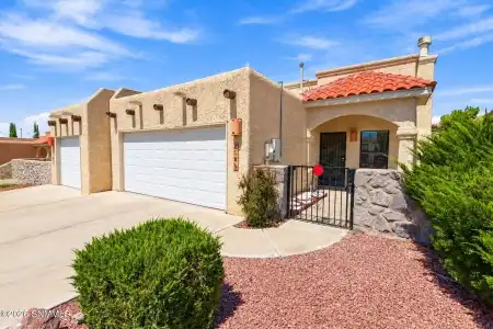 2186 Virginia Pine Place, Las Cruces, New Mexico 88012, 3 Bedrooms Bedrooms, ,1.75 BathroomsBathrooms,Residential,For Sale,Virginia Pine,2602882