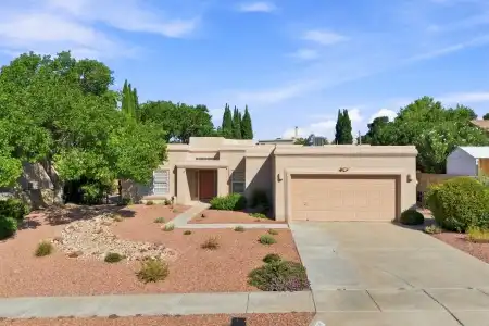 2821 Cloudcroft Circle, Las Cruces, New Mexico 88011, 3 Bedrooms Bedrooms, ,2 BathroomsBathrooms,Residential,For Sale,Cloudcroft,2602892