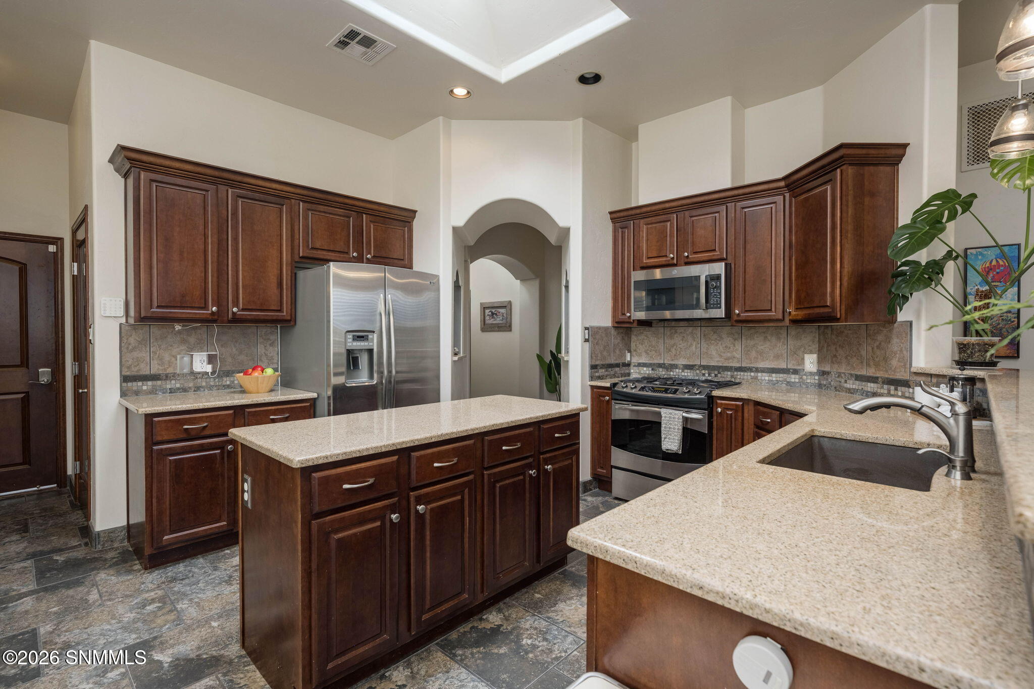 17-web-or-mls-Snappin Homes (Ceres4238)-