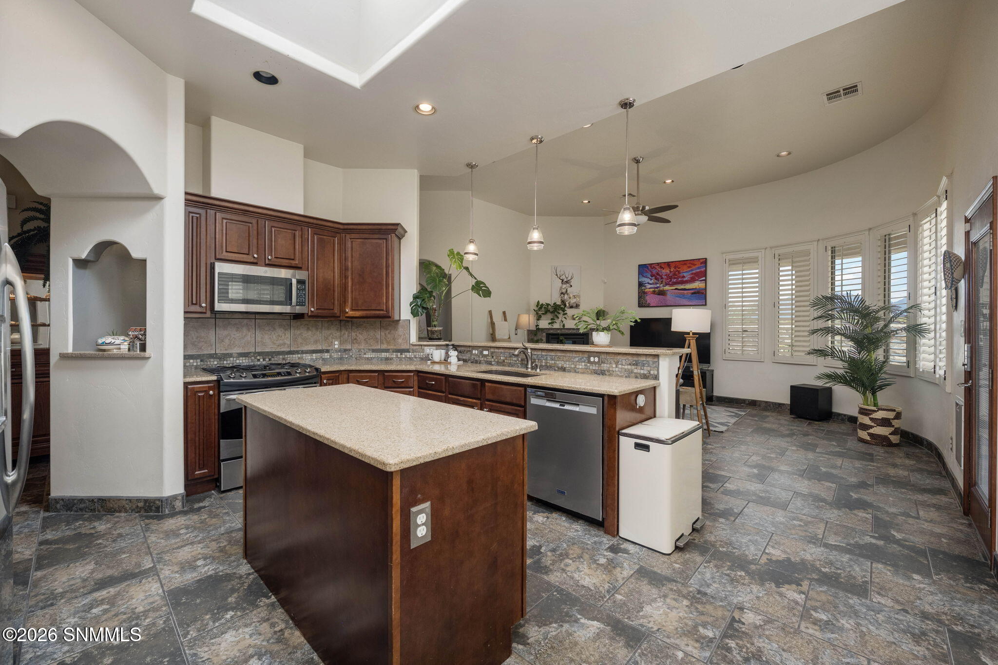 19-web-or-mls-Snappin Homes (Ceres4238)-