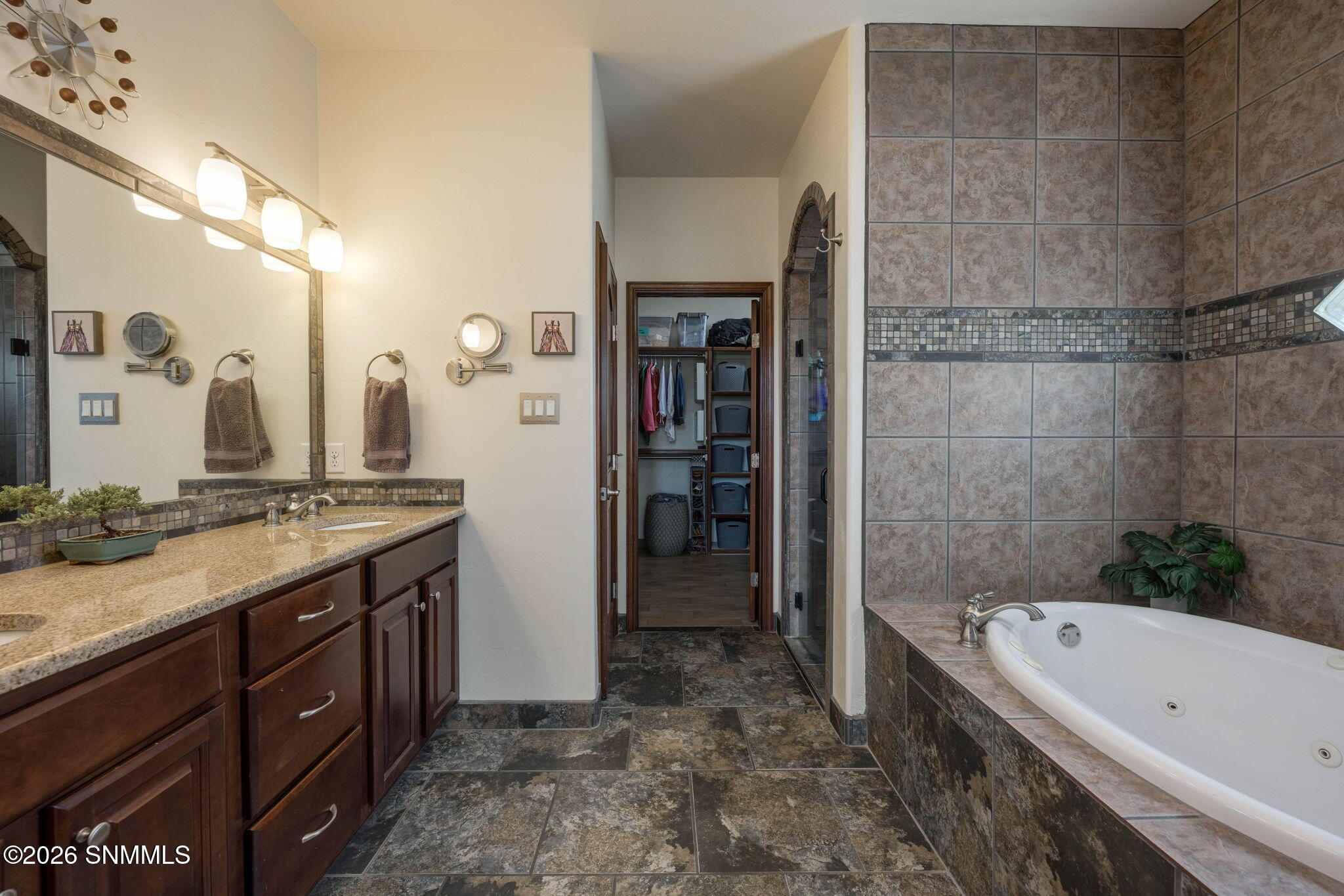 30-web-or-mls-Snappin Homes (Ceres4238)-