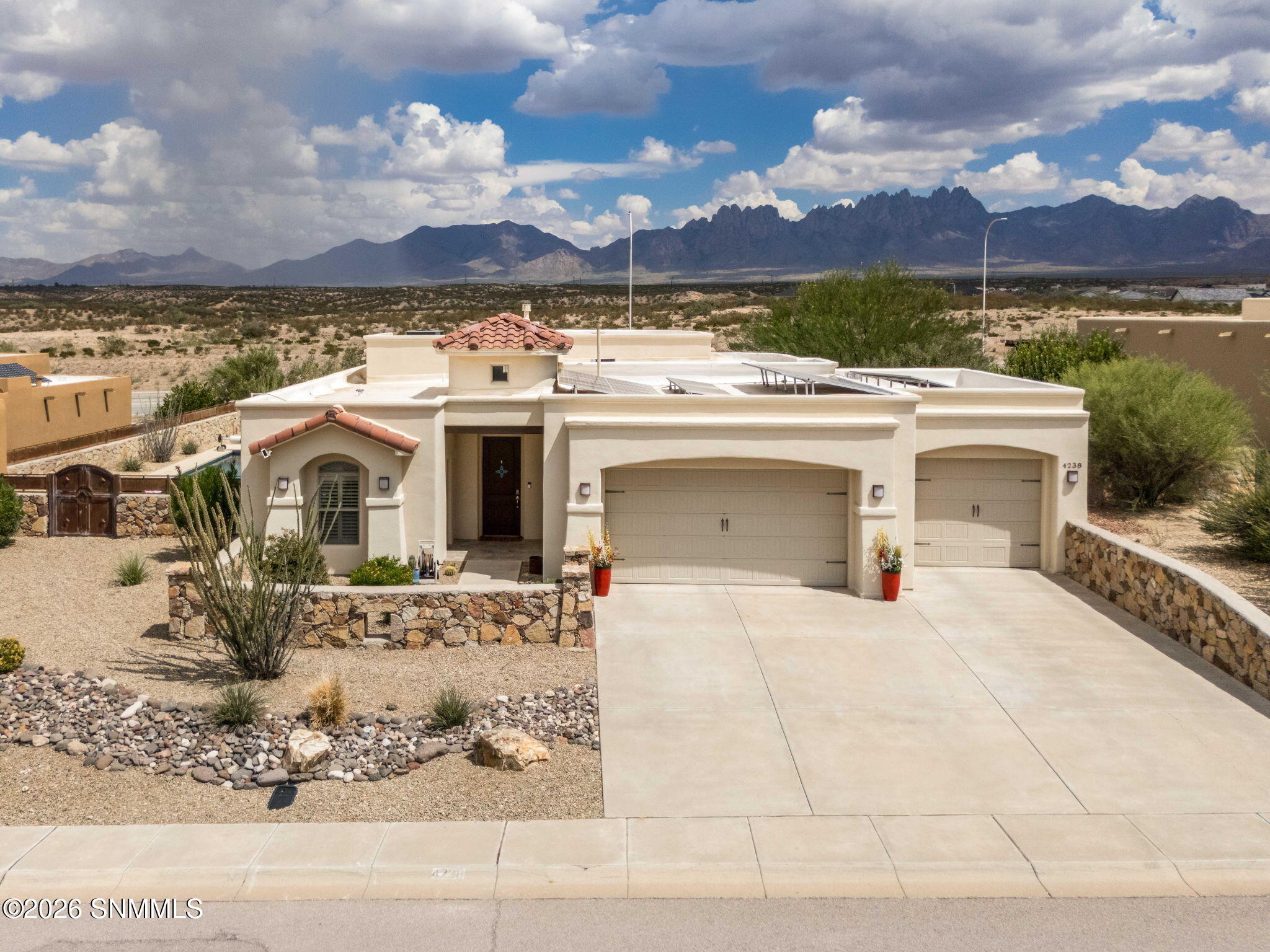 61-web-or-mls-Snappin Homes (Ceres4238)-
