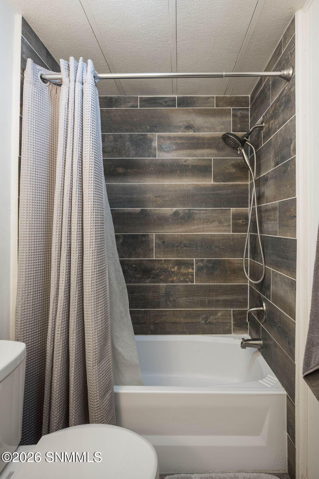 Secondary Bathroom 2