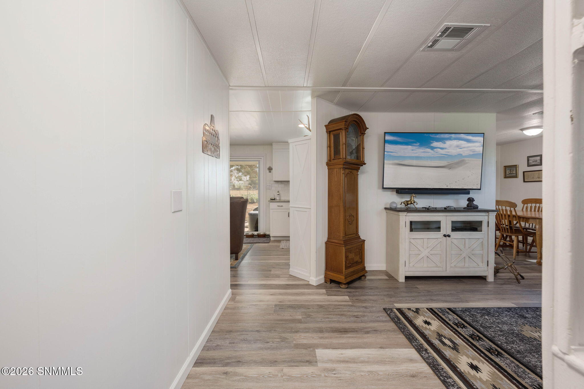 Entry way