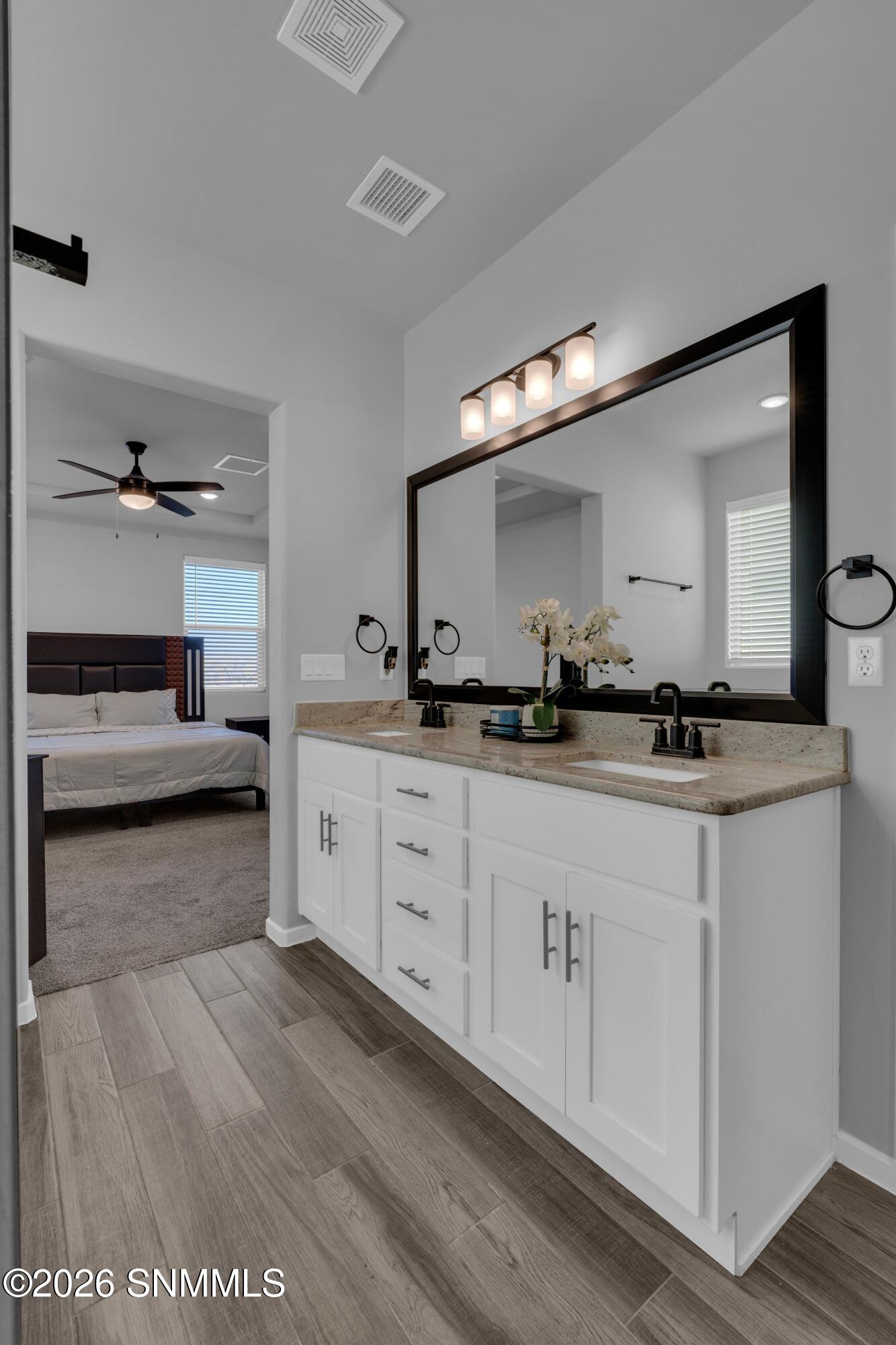 Double Vanity