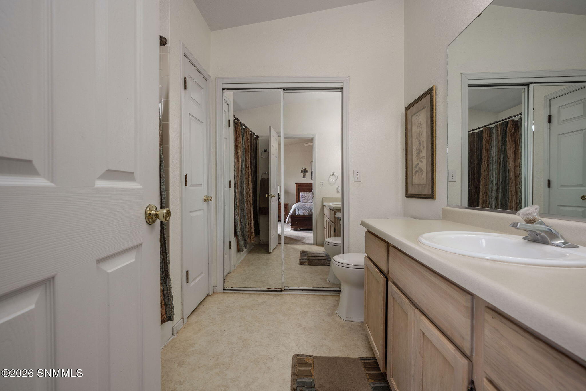 16-web-or-mls-Snappin Homes (Emerald5075