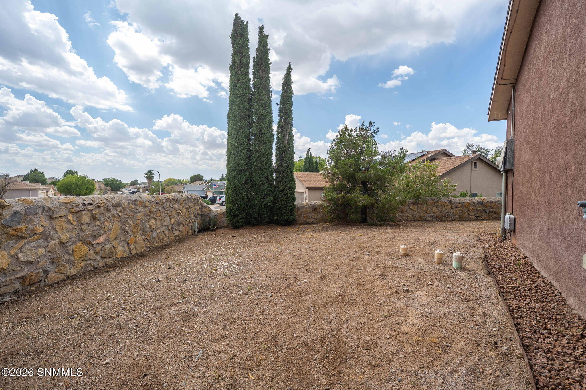 29-web-or-mls-Snappin Homes (Emerald5075