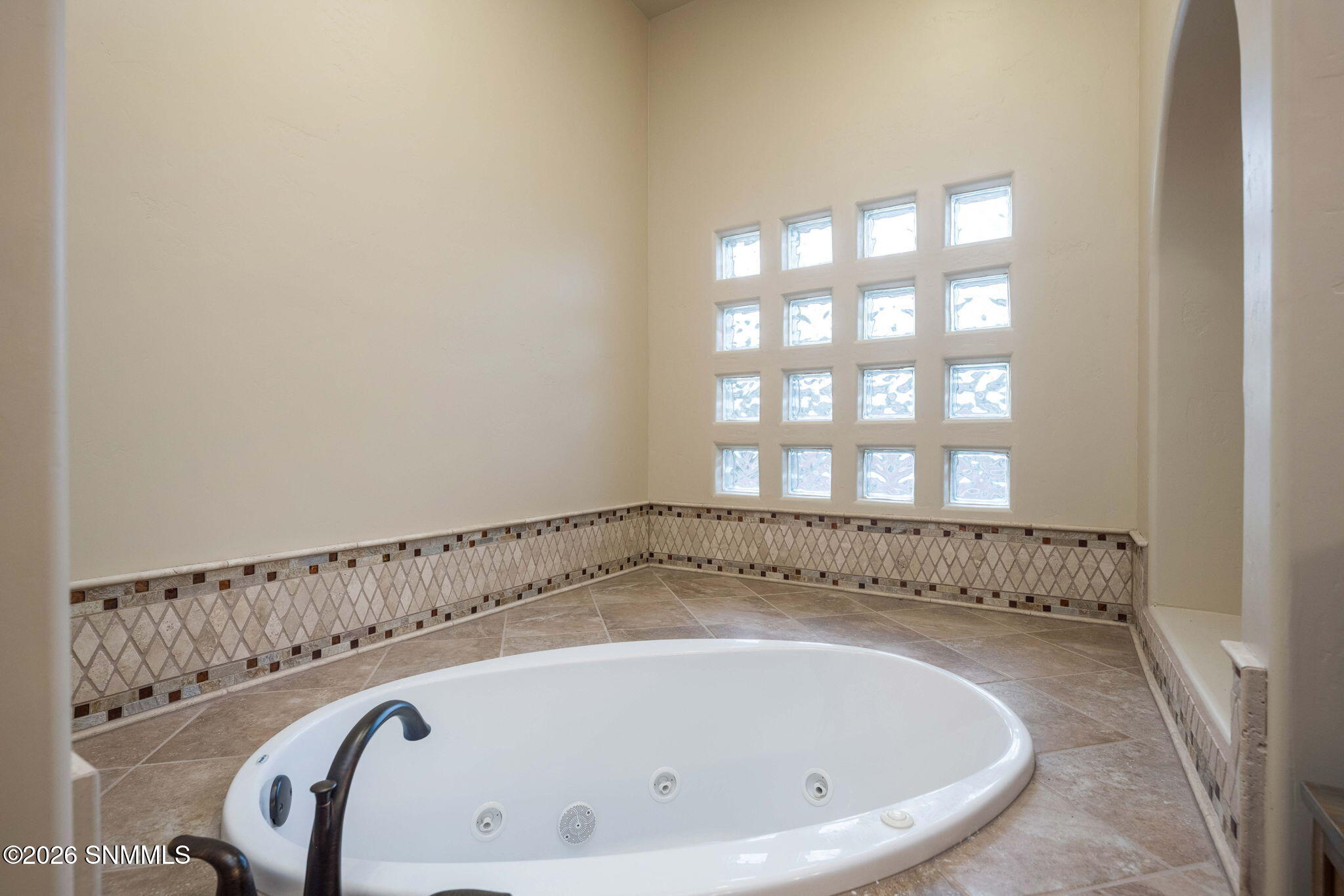 24-web-or-mls-Snappin Homes (LazoDelSur6