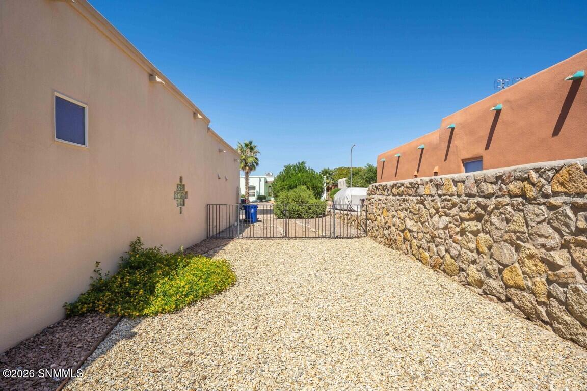 48-web-or-mls-Snappin Homes (CalleDeNube