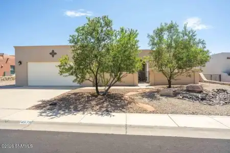 4639 Calle De Nubes, Las Cruces, New Mexico 88012, 3 Bedrooms Bedrooms, ,2 BathroomsBathrooms,Residential,For Sale,Calle De Nubes,2602939