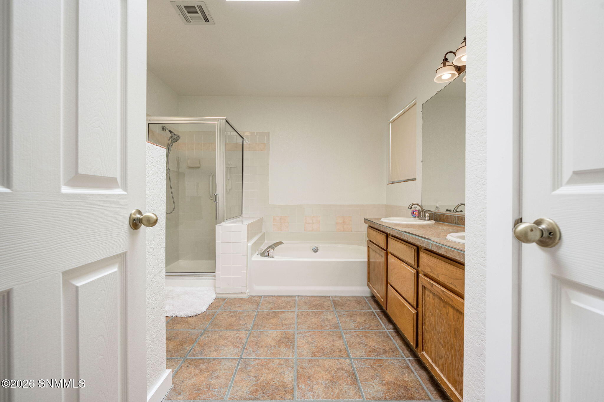21-web-or-mls-Snappin Homes (BrightStar2