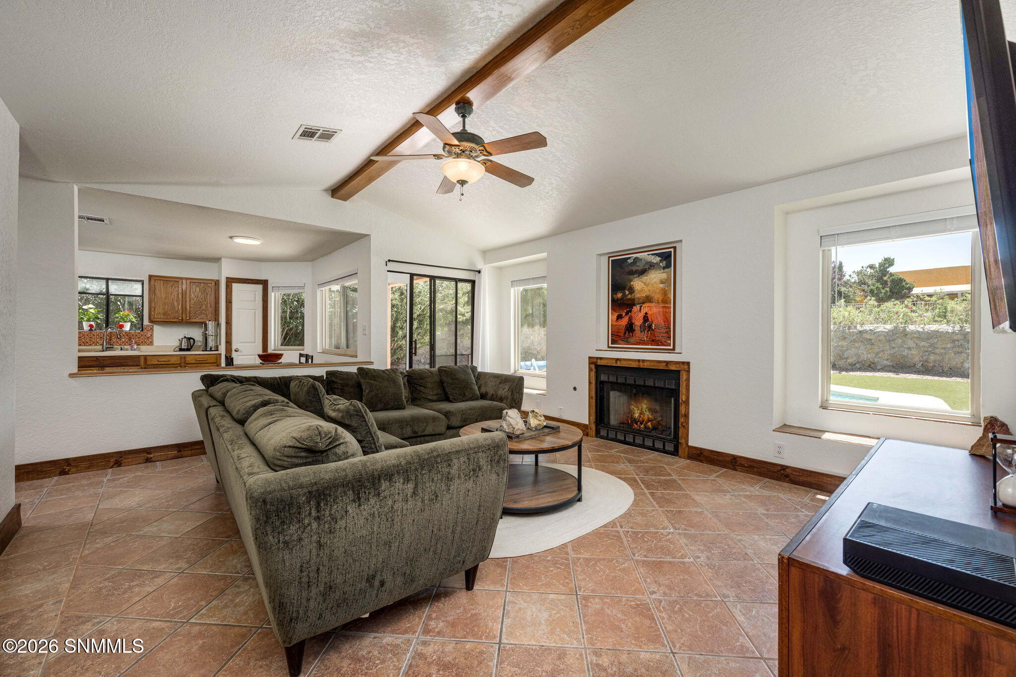 10-web-or-mls-Snappin Homes (BrightStar2