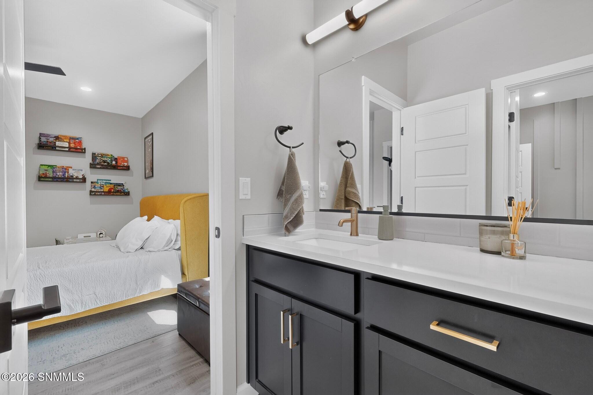3dcasas-7330-sentinel-ave-038