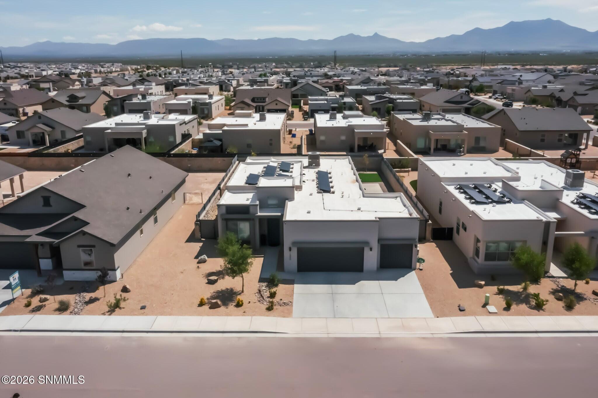 3dcasas-7330-sentinel-ave-006