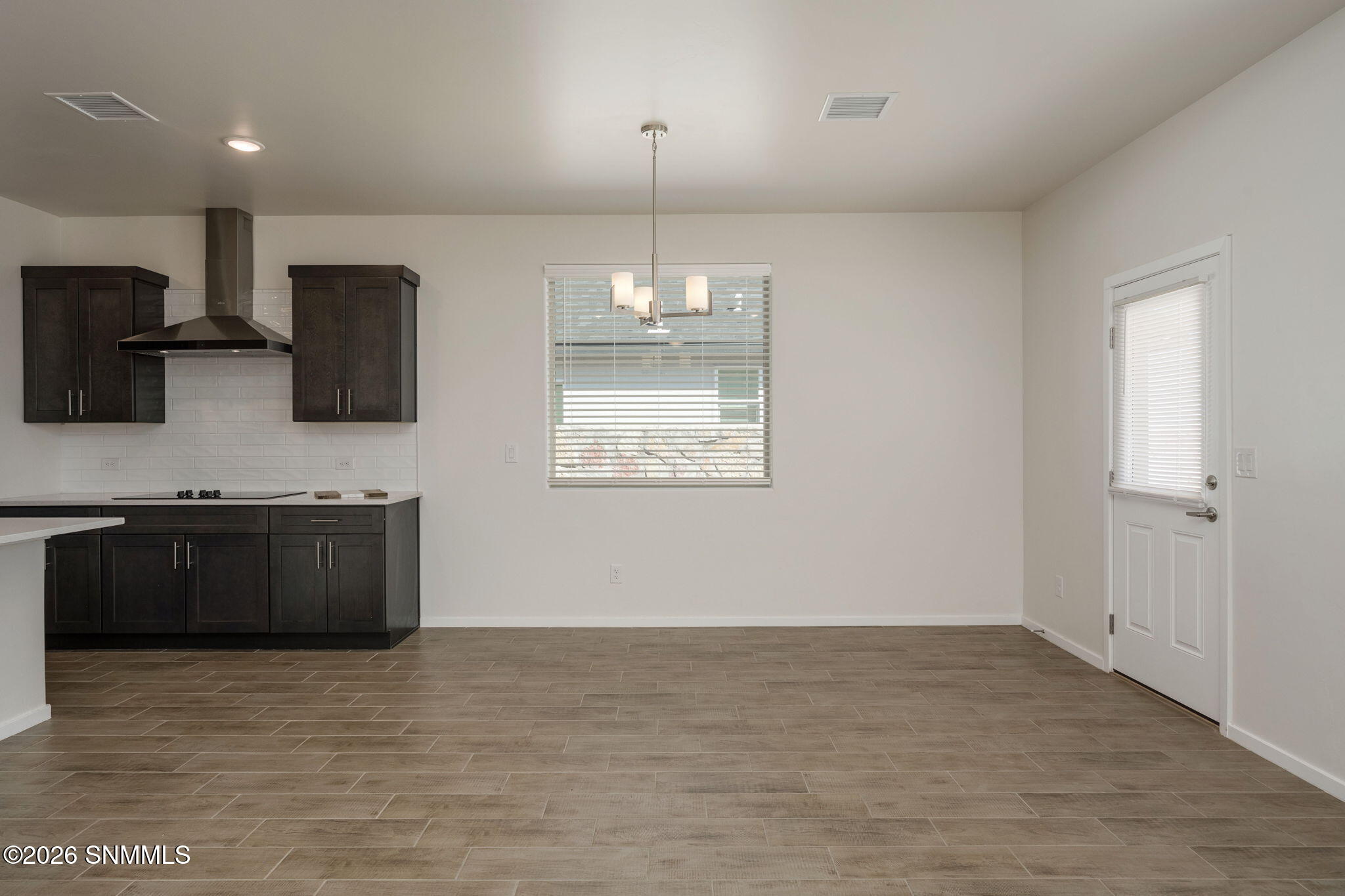 Open-Concept Living and Dining