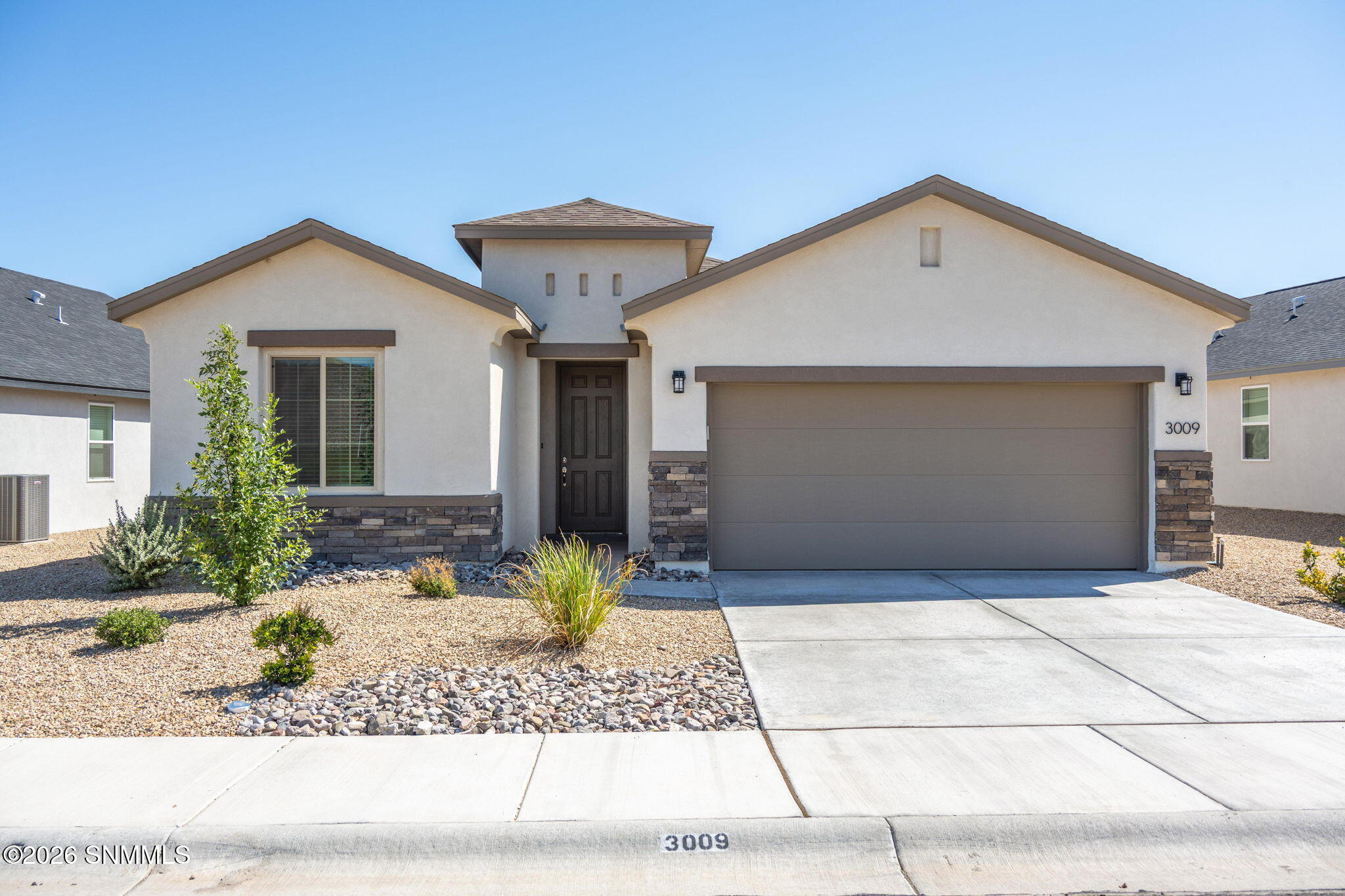 Attractive Front Exterior
