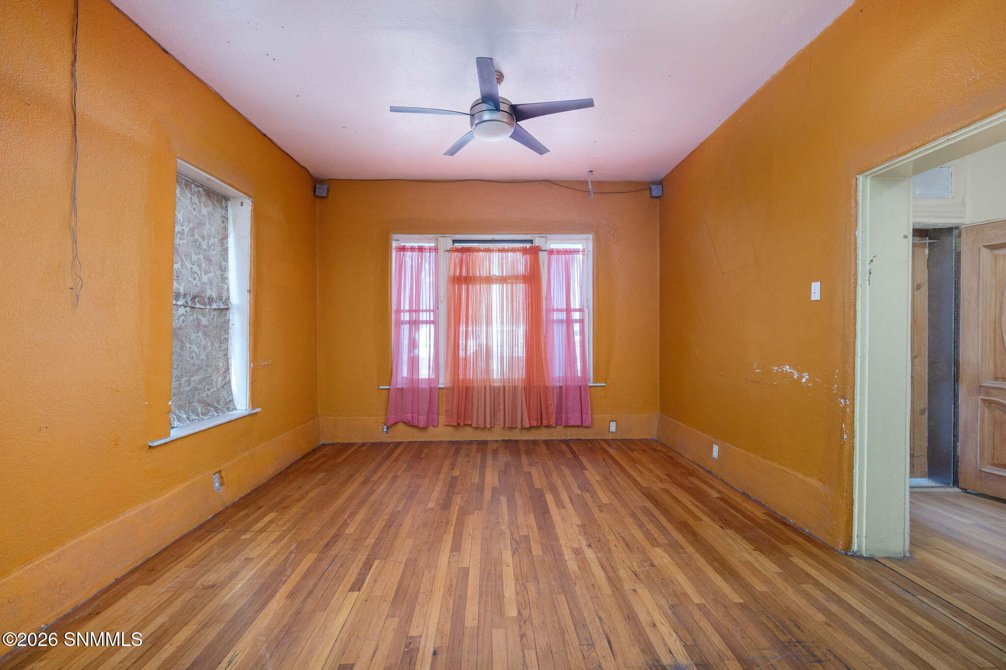 6-web-or-mls-Snappin Homes (College2315)
