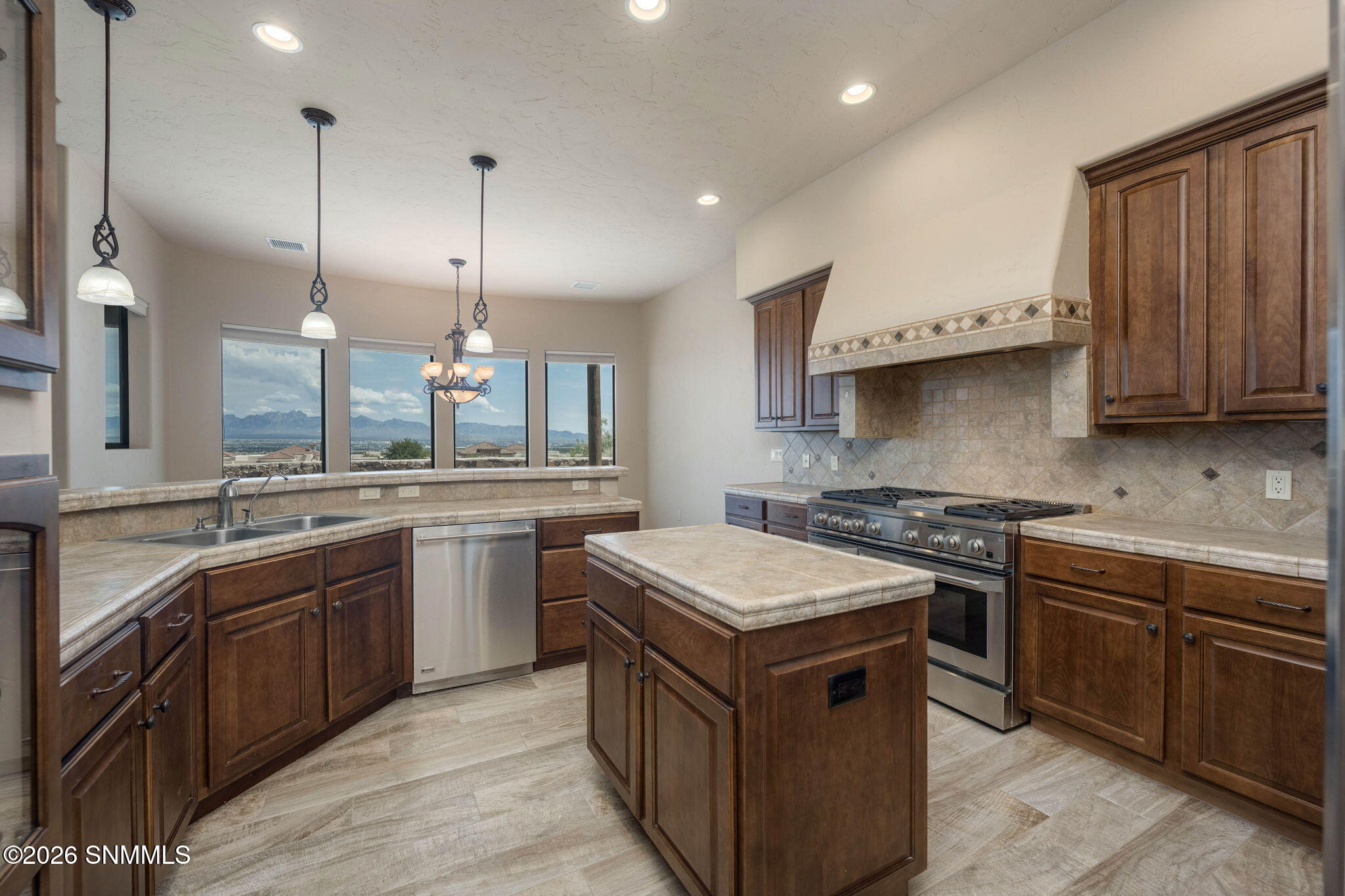 17-web-or-mls-Snappin Homes (Idyll1218)-