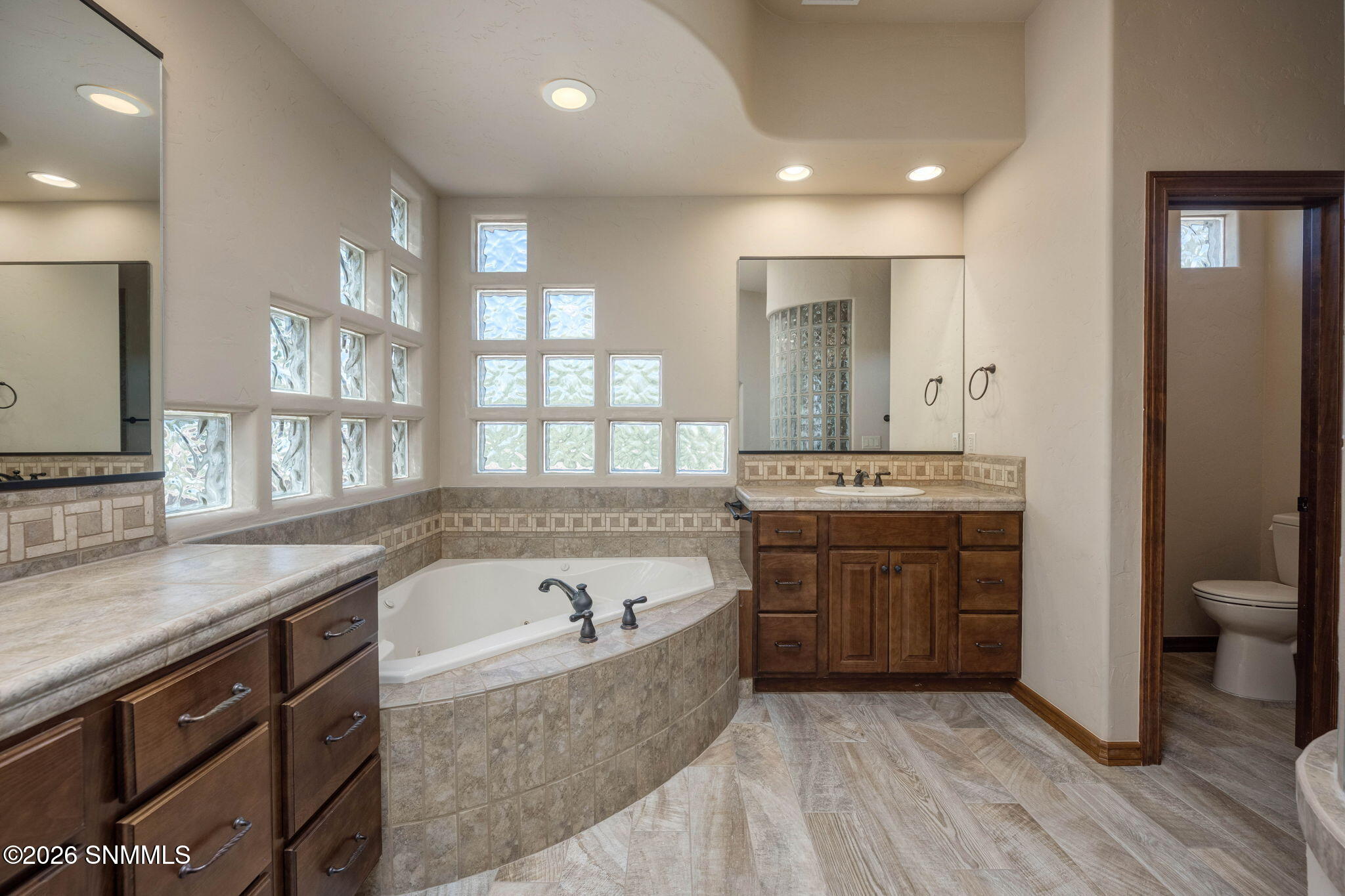 28-web-or-mls-Snappin Homes (Idyll1218)-
