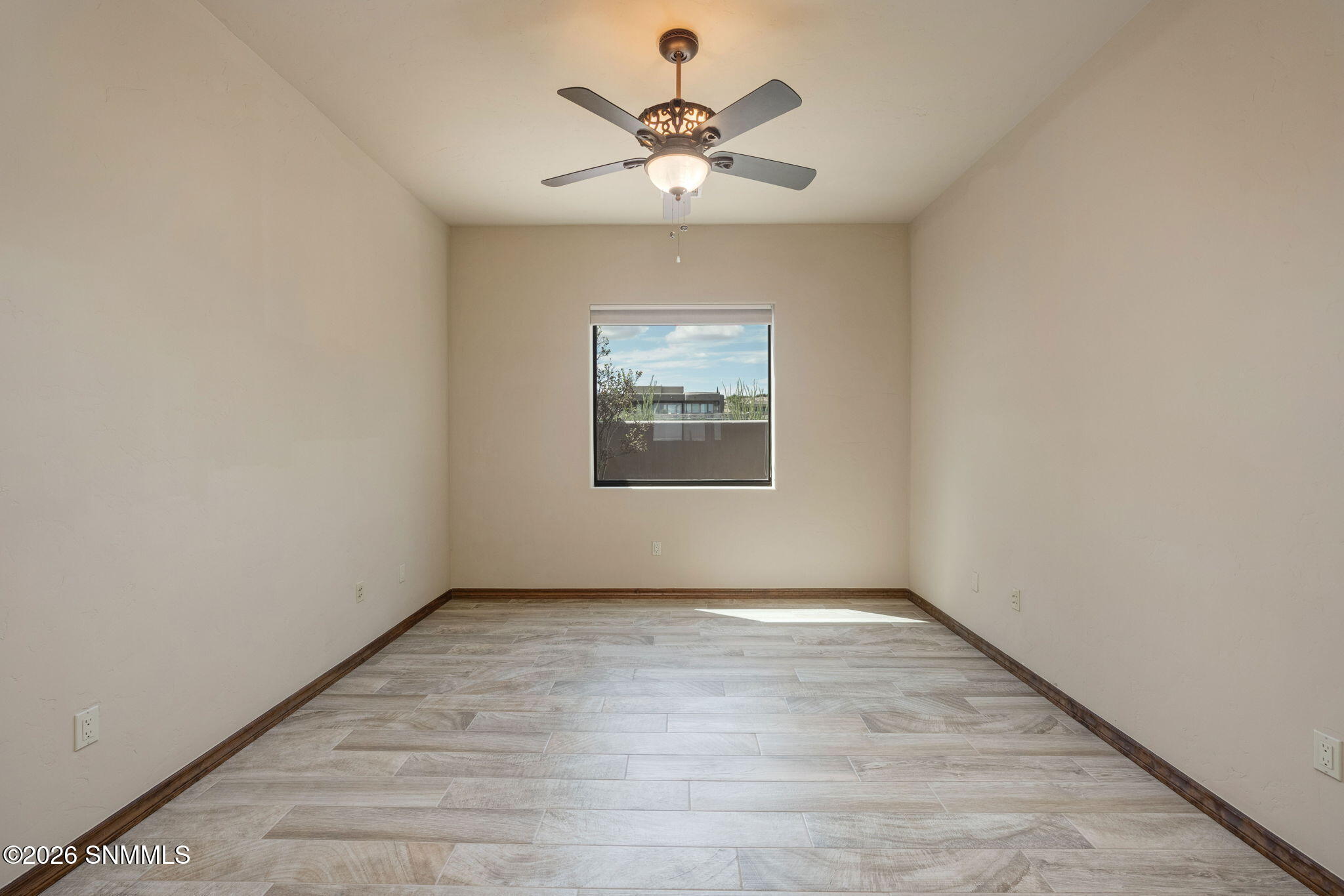 37-web-or-mls-Snappin Homes (Idyll1218)-