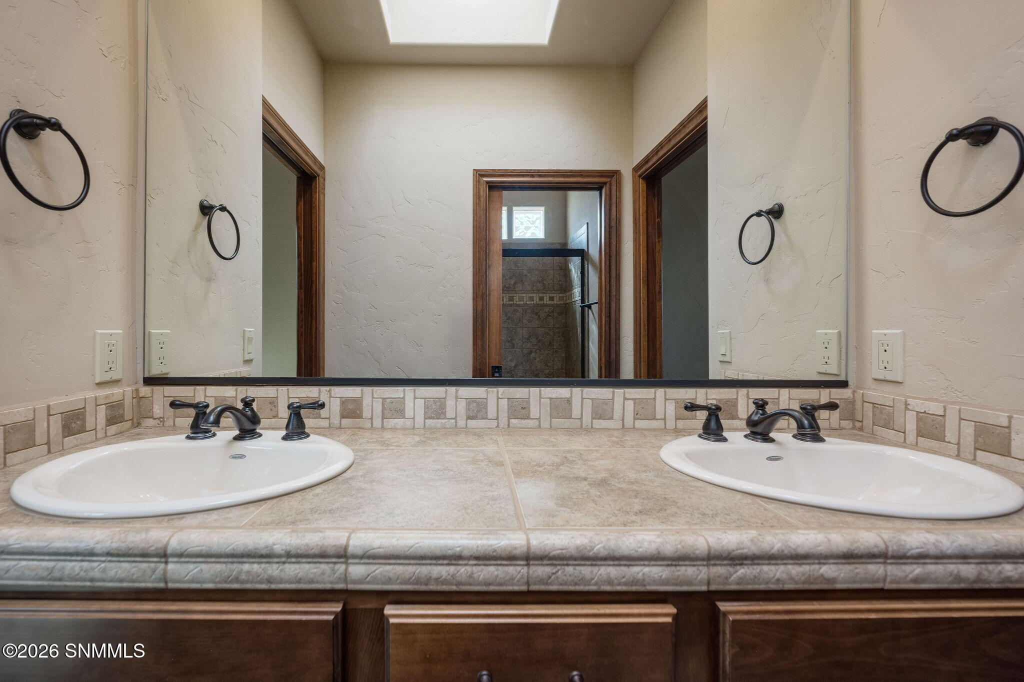 46-web-or-mls-Snappin Homes (Idyll1218)-
