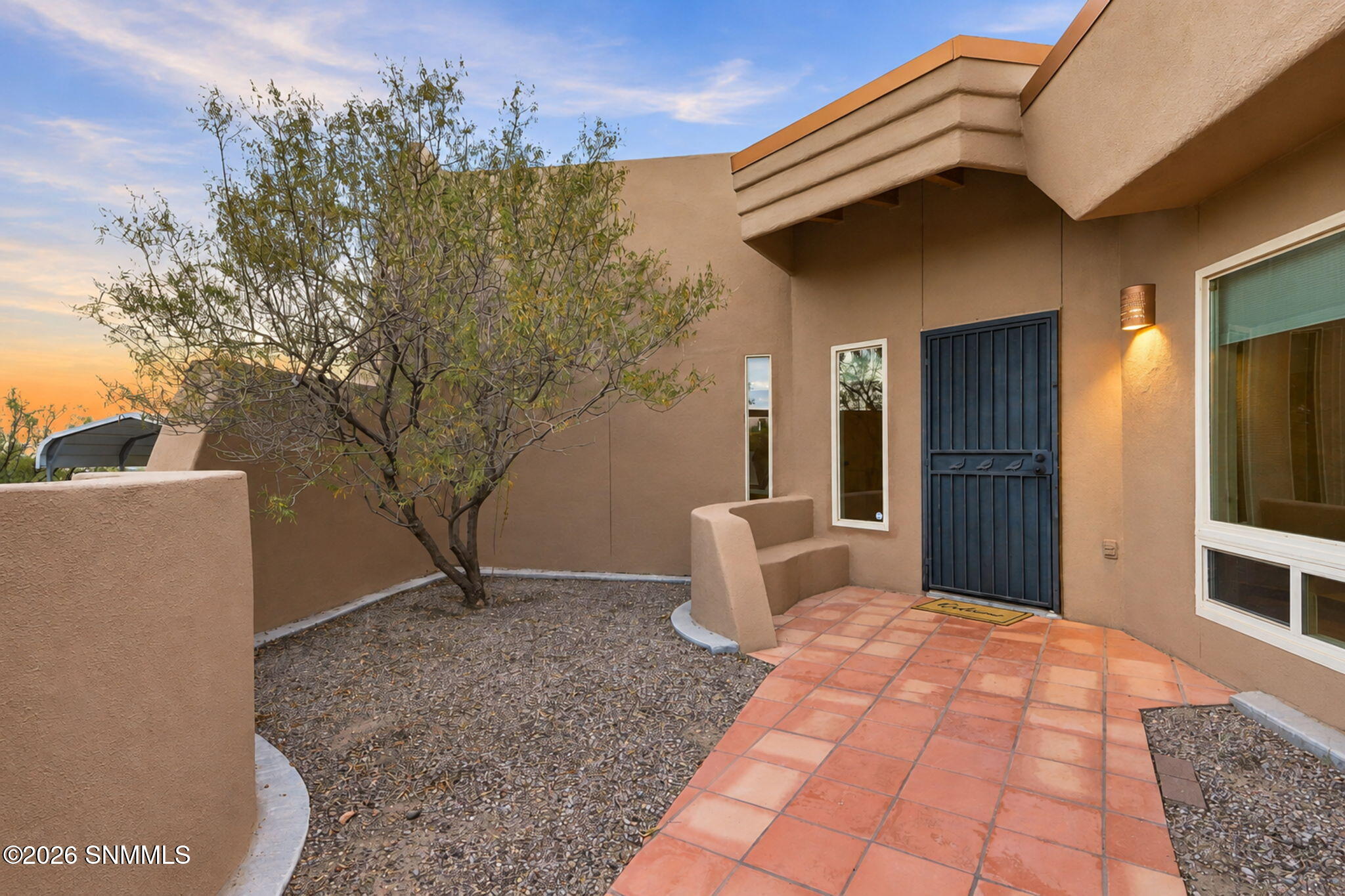 1-web-or-mls-Exterior1