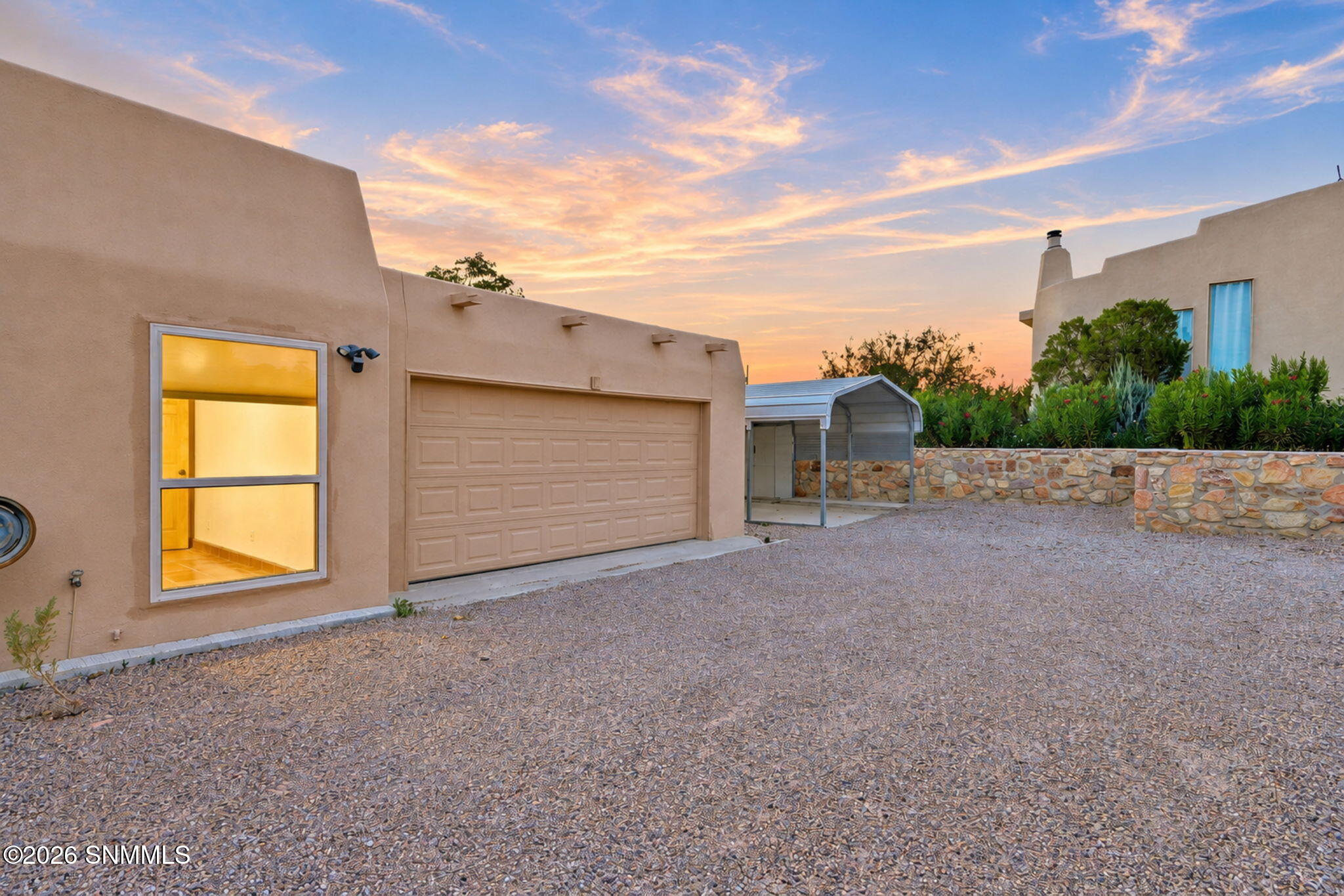 14-web-or-mls-Exterior14