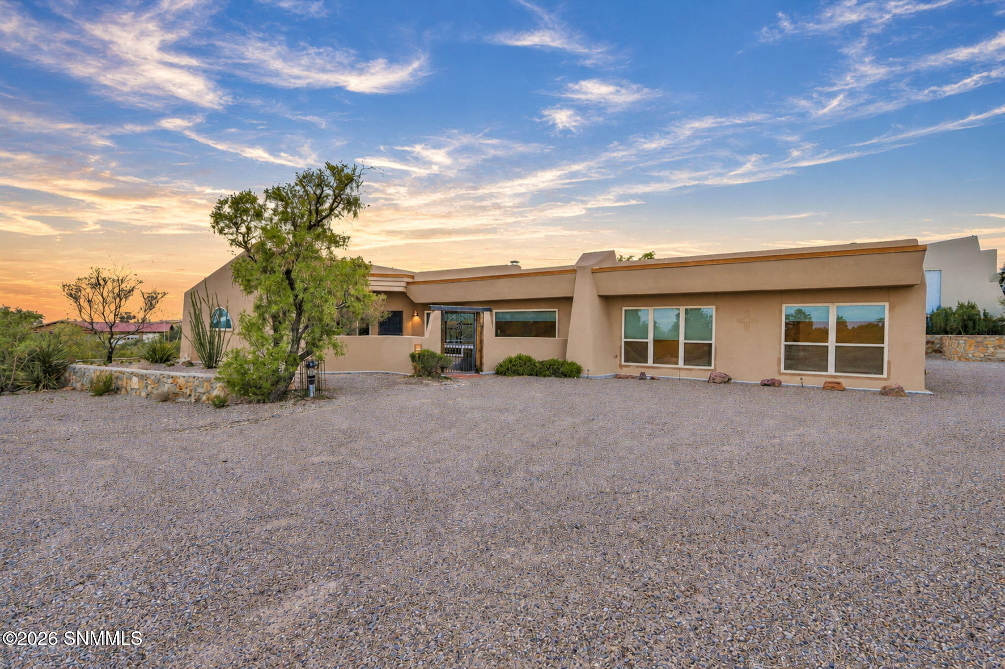 3-web-or-mls-Exterior3