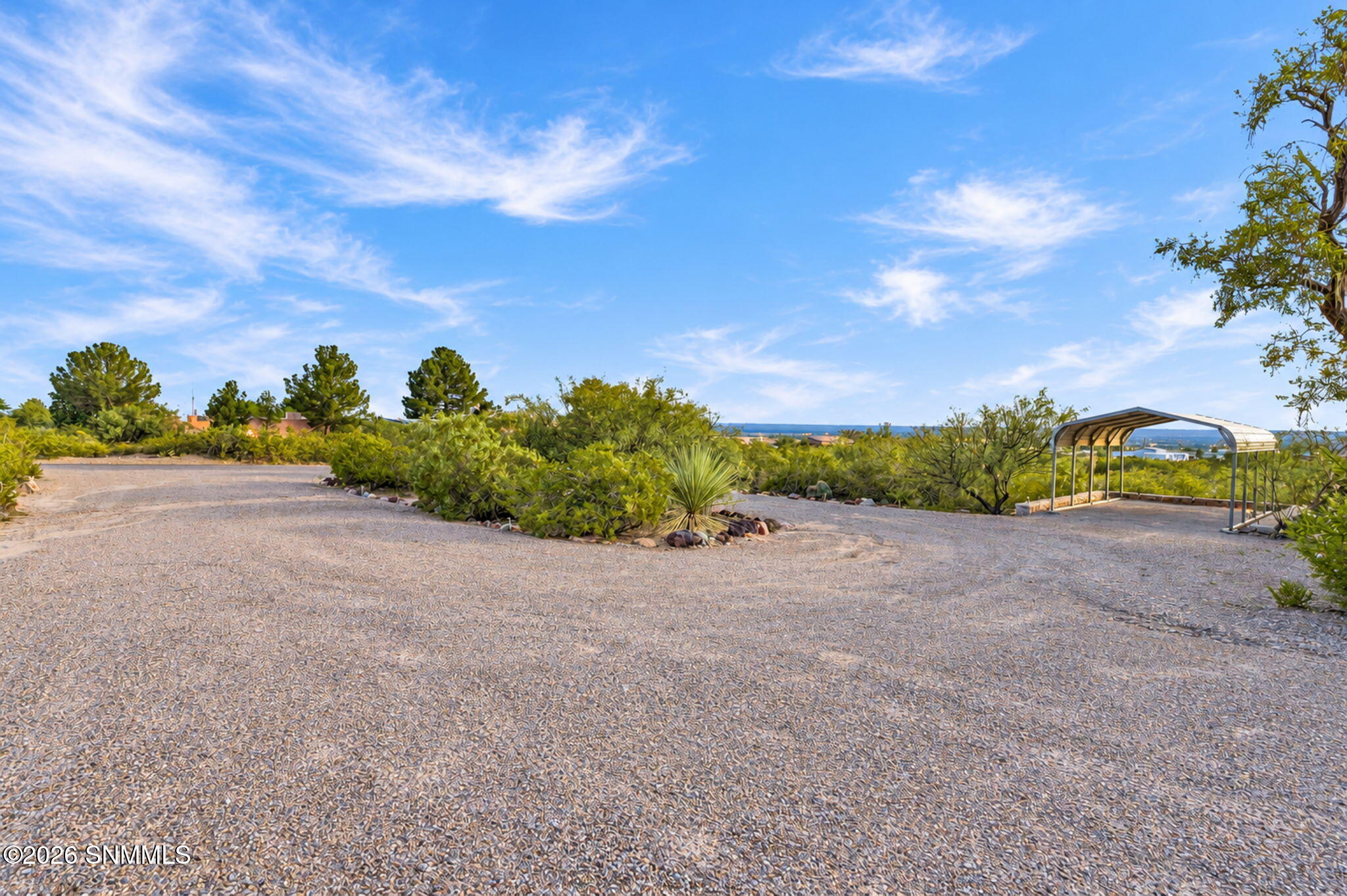 12-web-or-mls-Exterior12