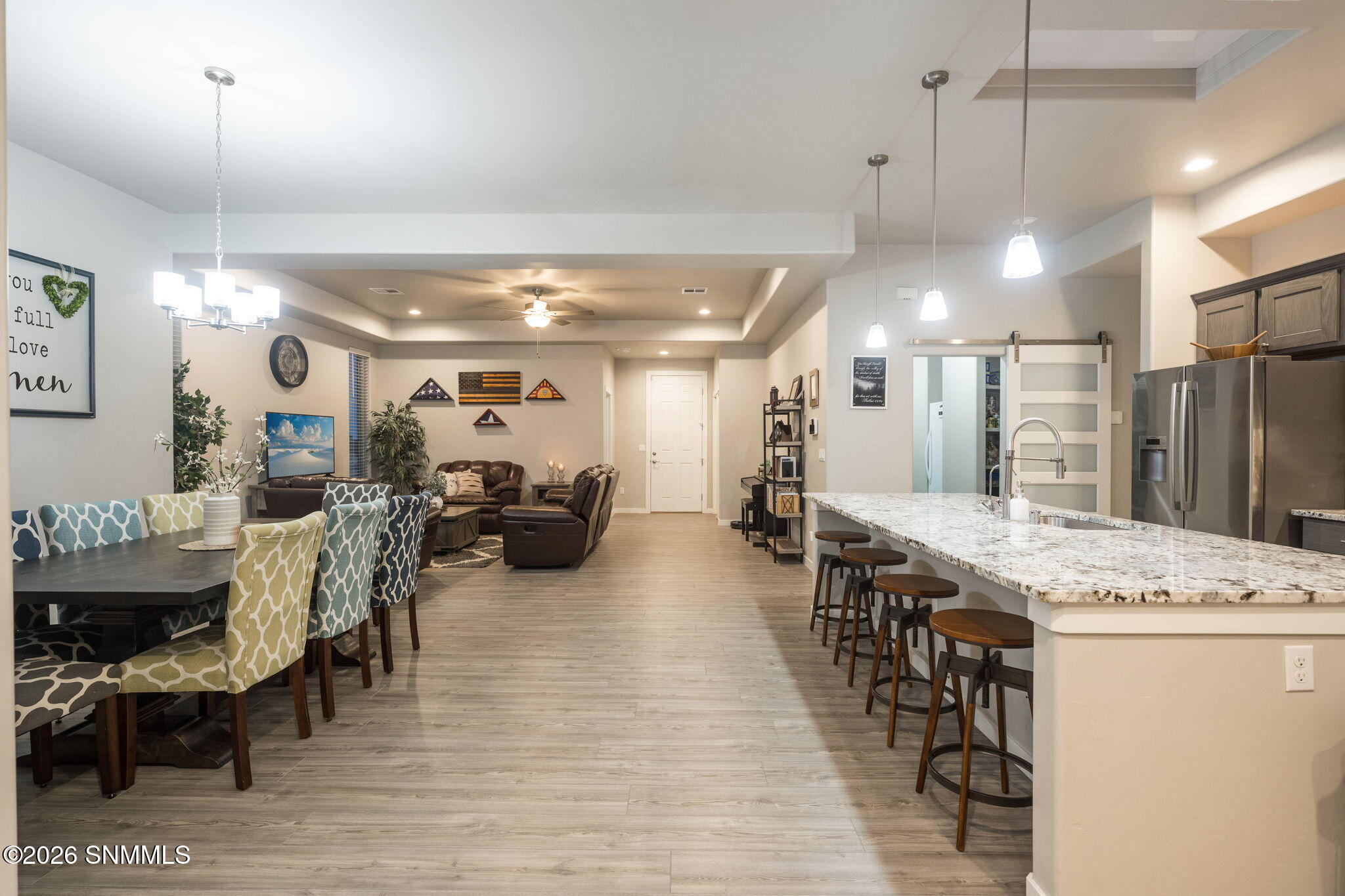 17-web-or-mls-Snappin Homes (SantaClaita