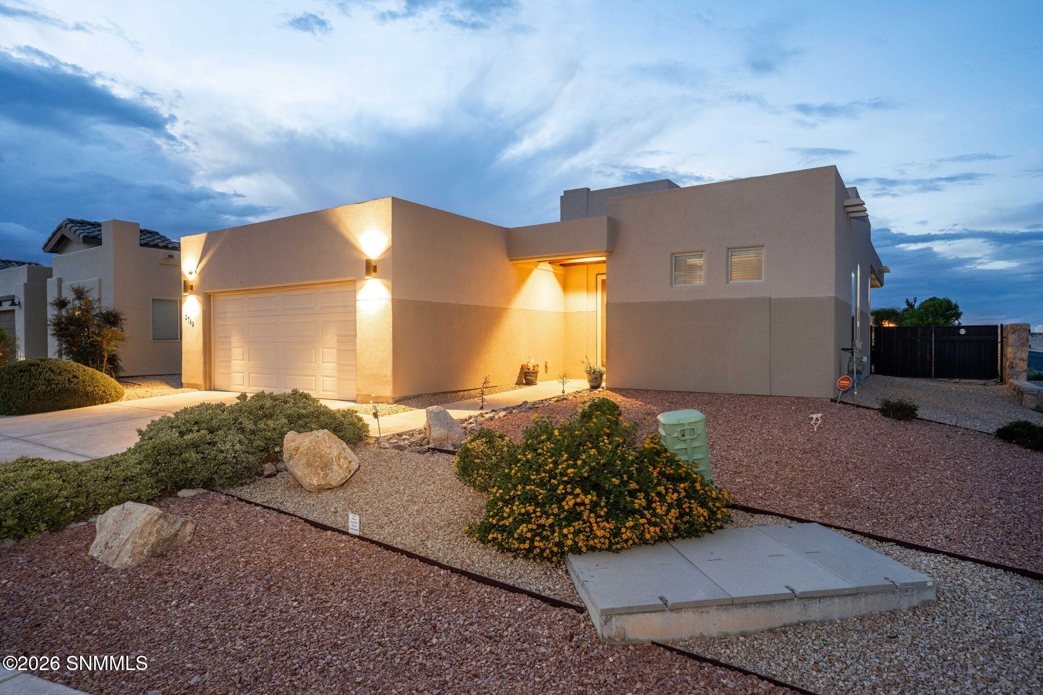 3-web-or-mls-Snappin Homes (SantaClaita3
